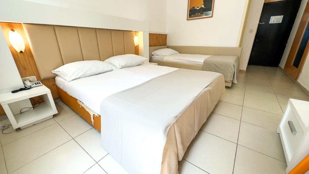 Double or Twin Room with Extra Bed