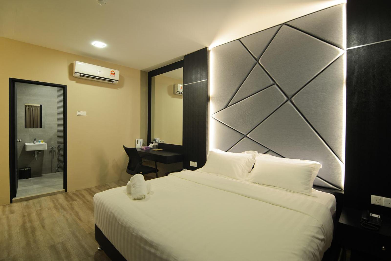 Executive Suite