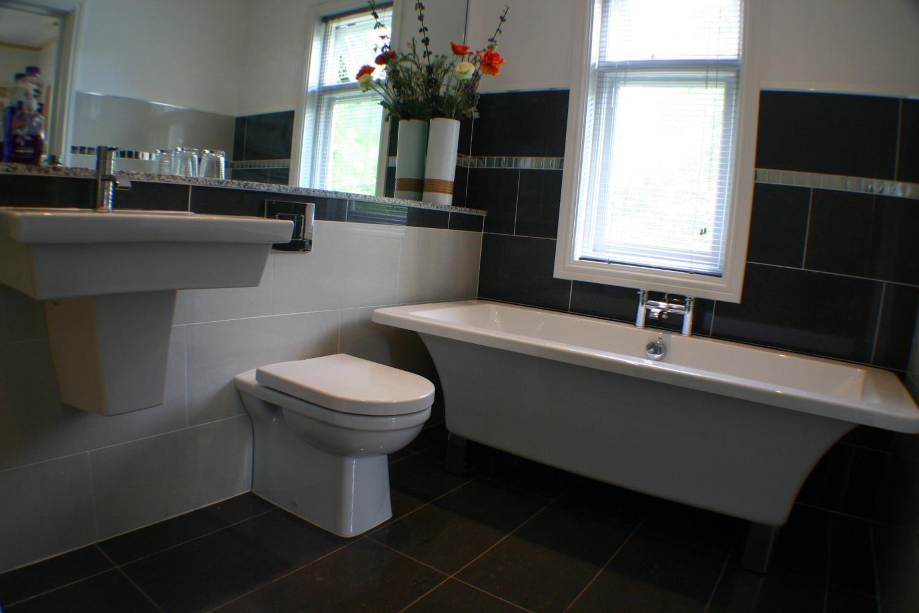 Double Room With Shared Bathroom photo 1