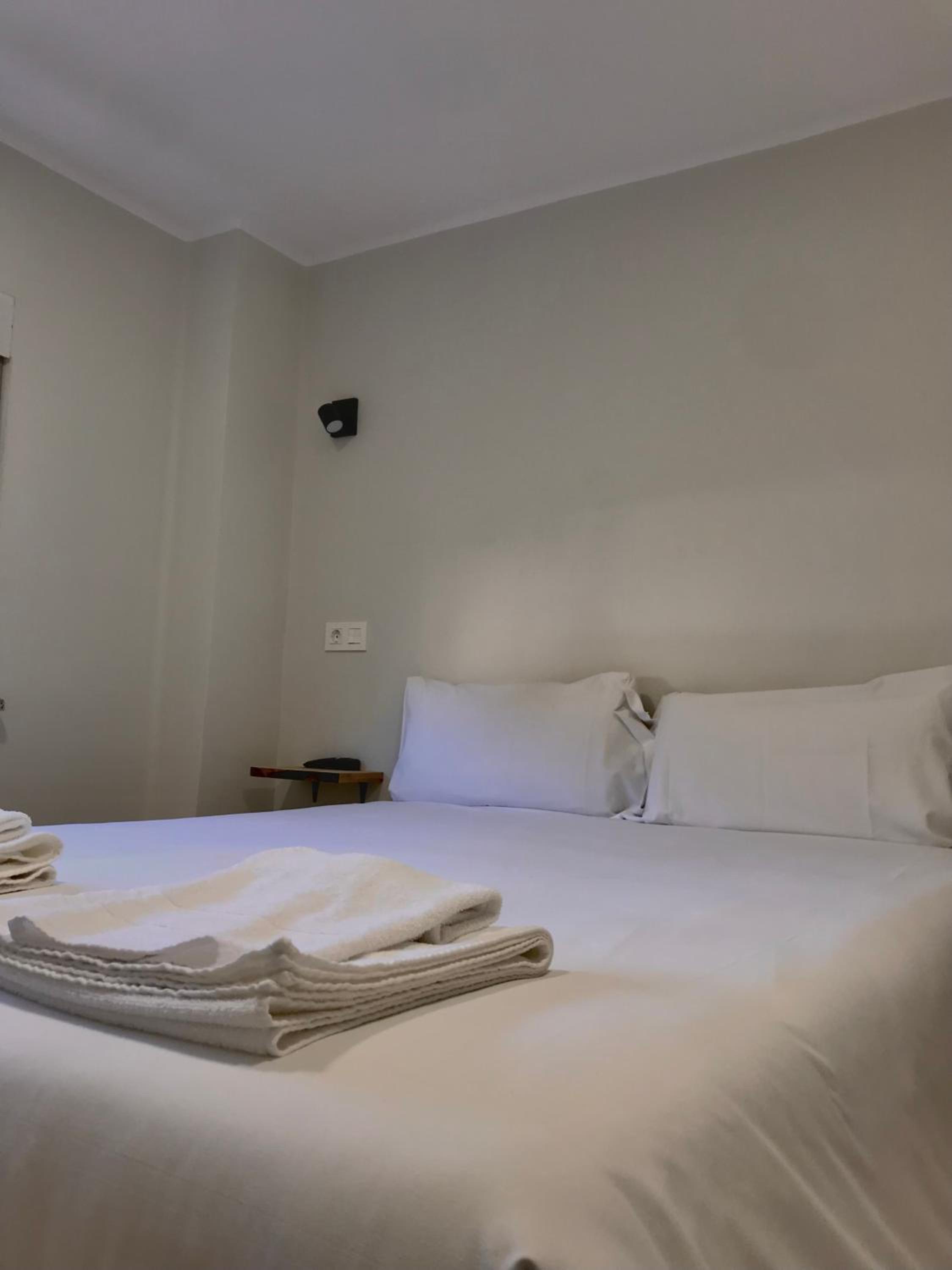 Double Room - Photo 23