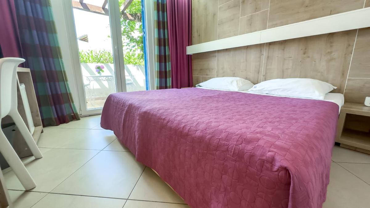 Double or Twin Room photo 1