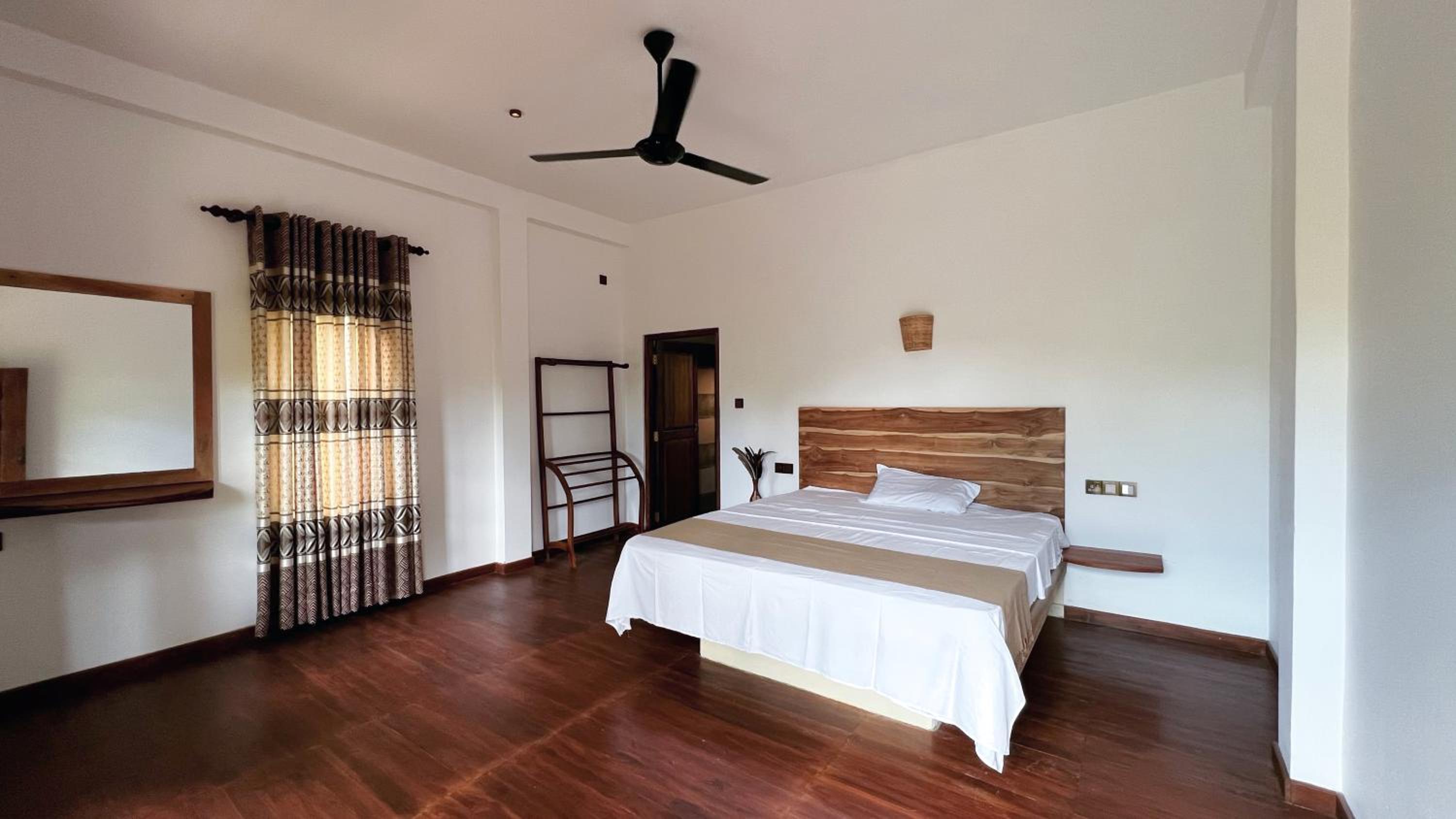 Deluxe Double Room photo 3