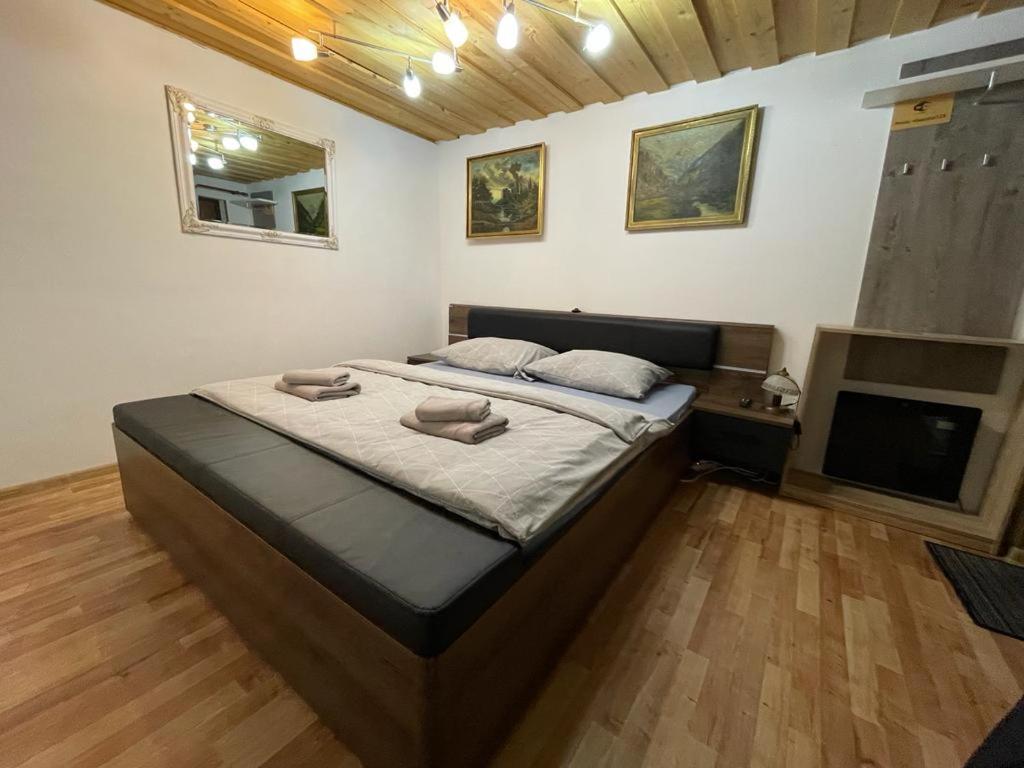 Two-Bedroom Suite with Garden View - Photo 9