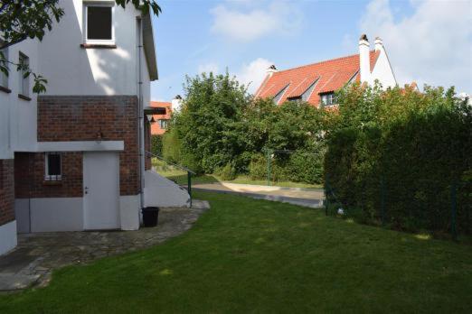 Villa photo 3