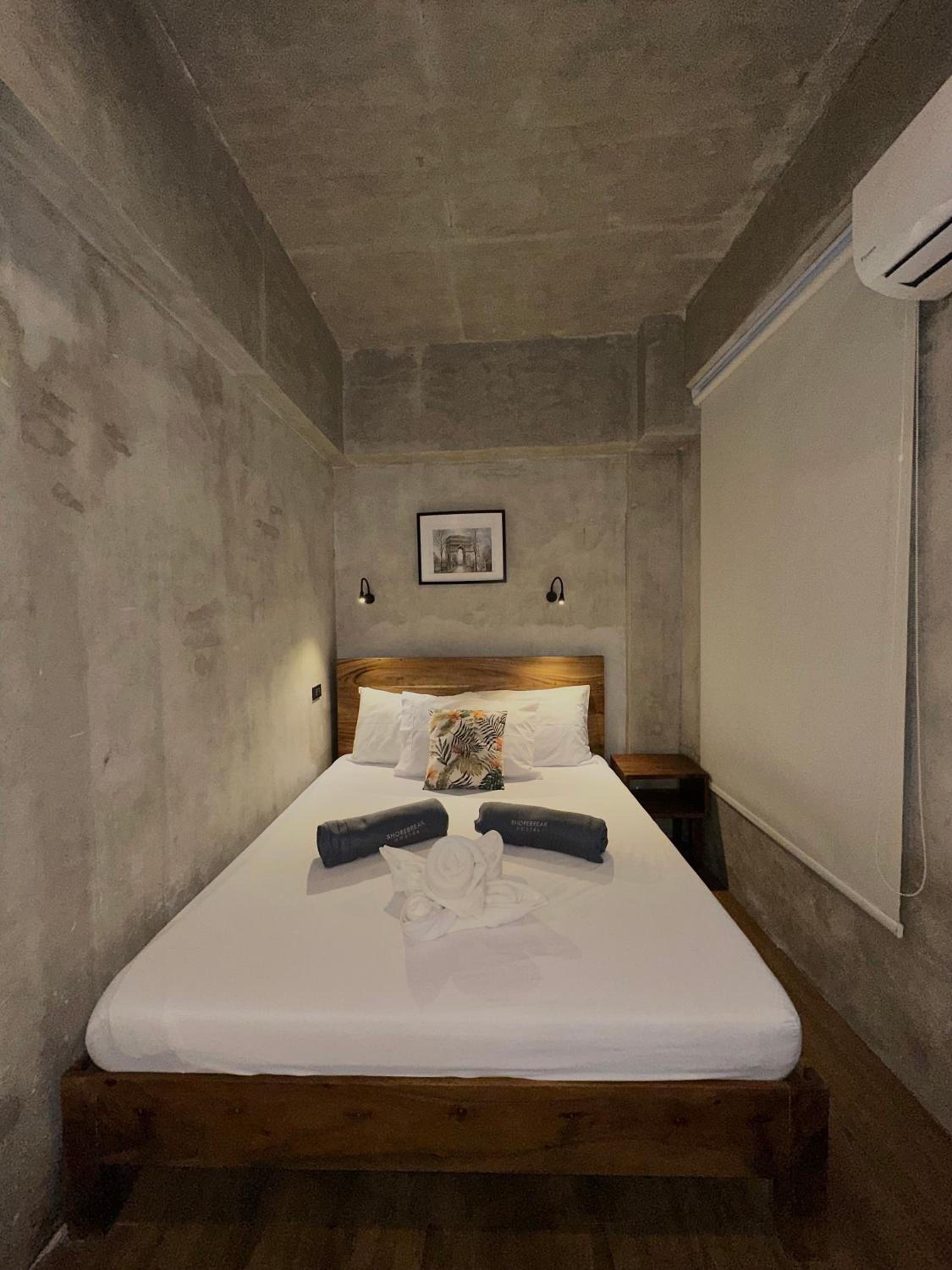 Standard Queen Room - Photo 1