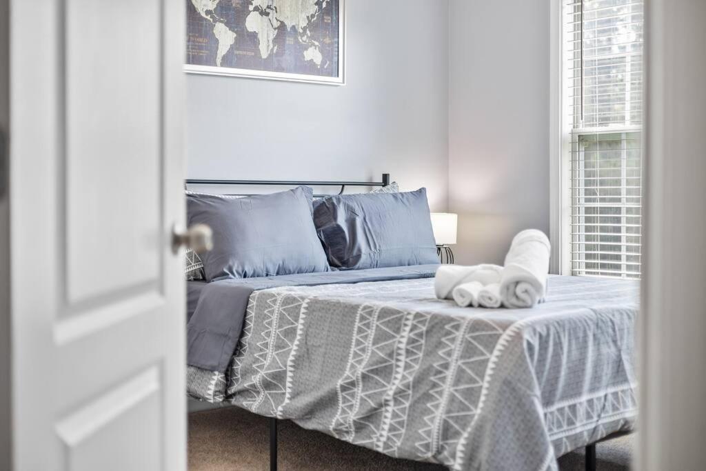 Four-Bedroom House photo 1