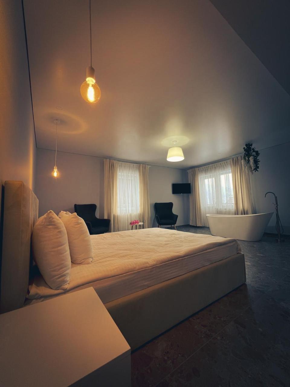 Suite with Mountain View photo 1