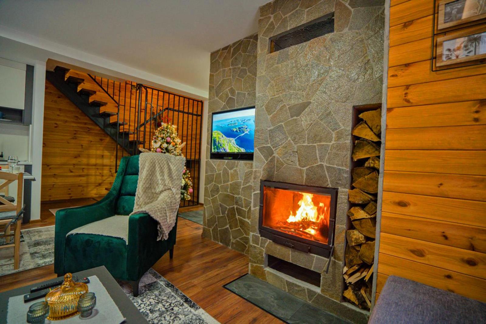 Two-Bedroom House photo 2