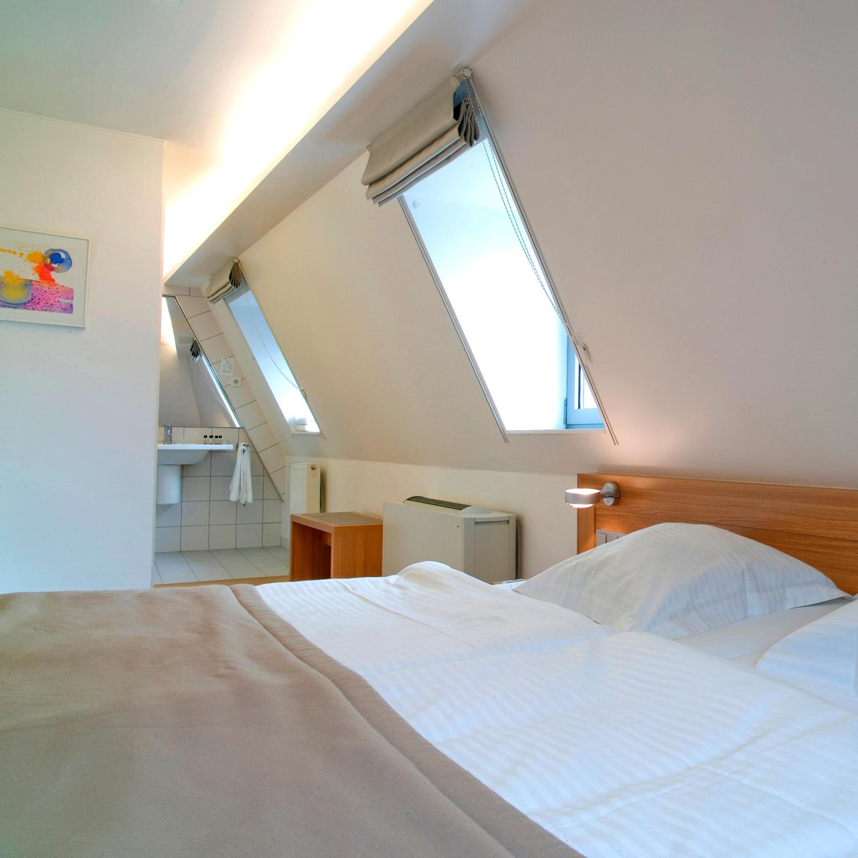Standard Double Room photo 2