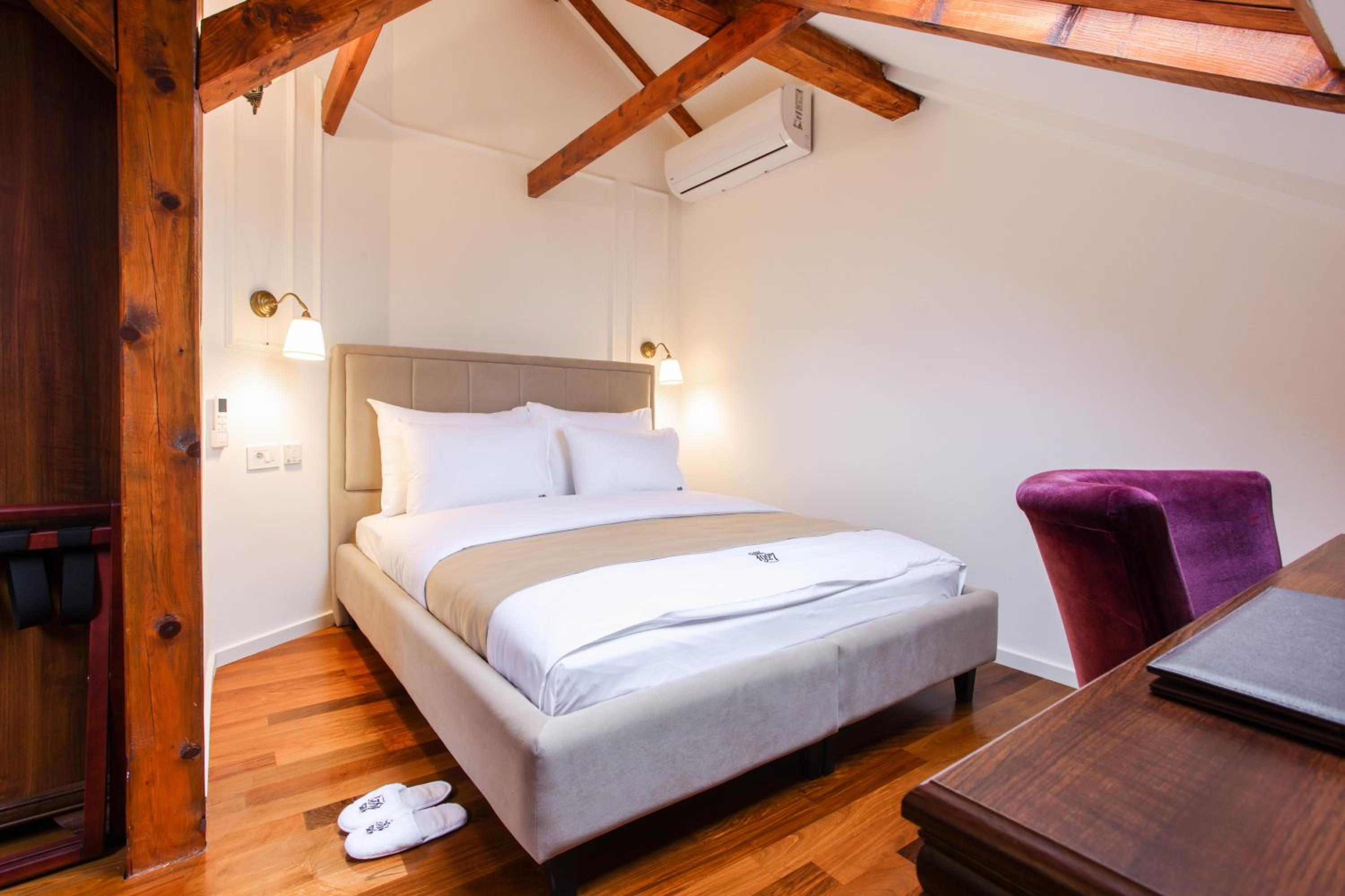Standard Triple Room - Photo 3