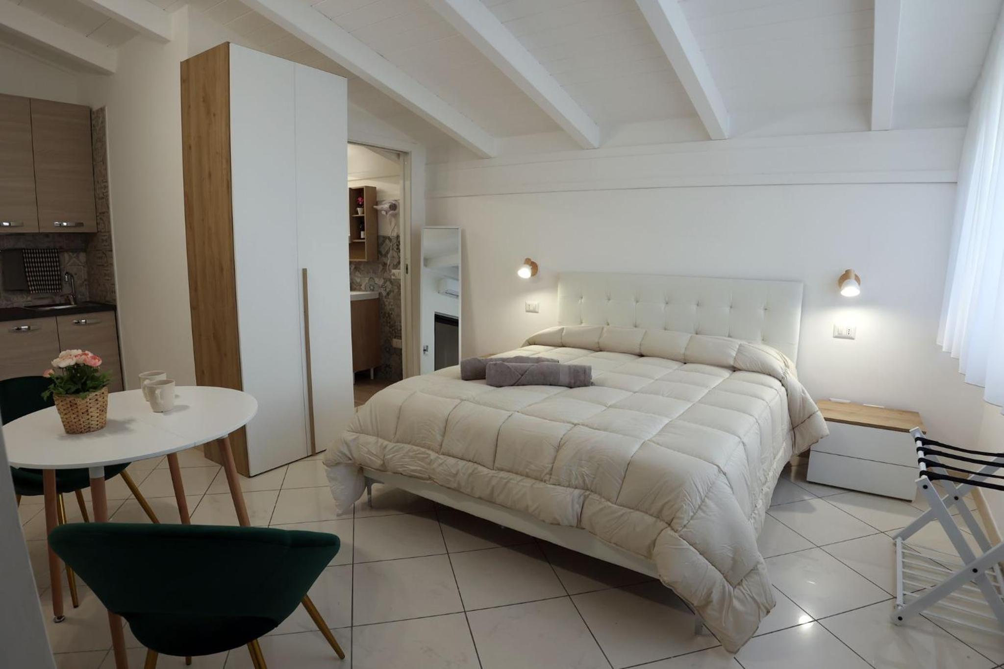 One-Bedroom House photo 3