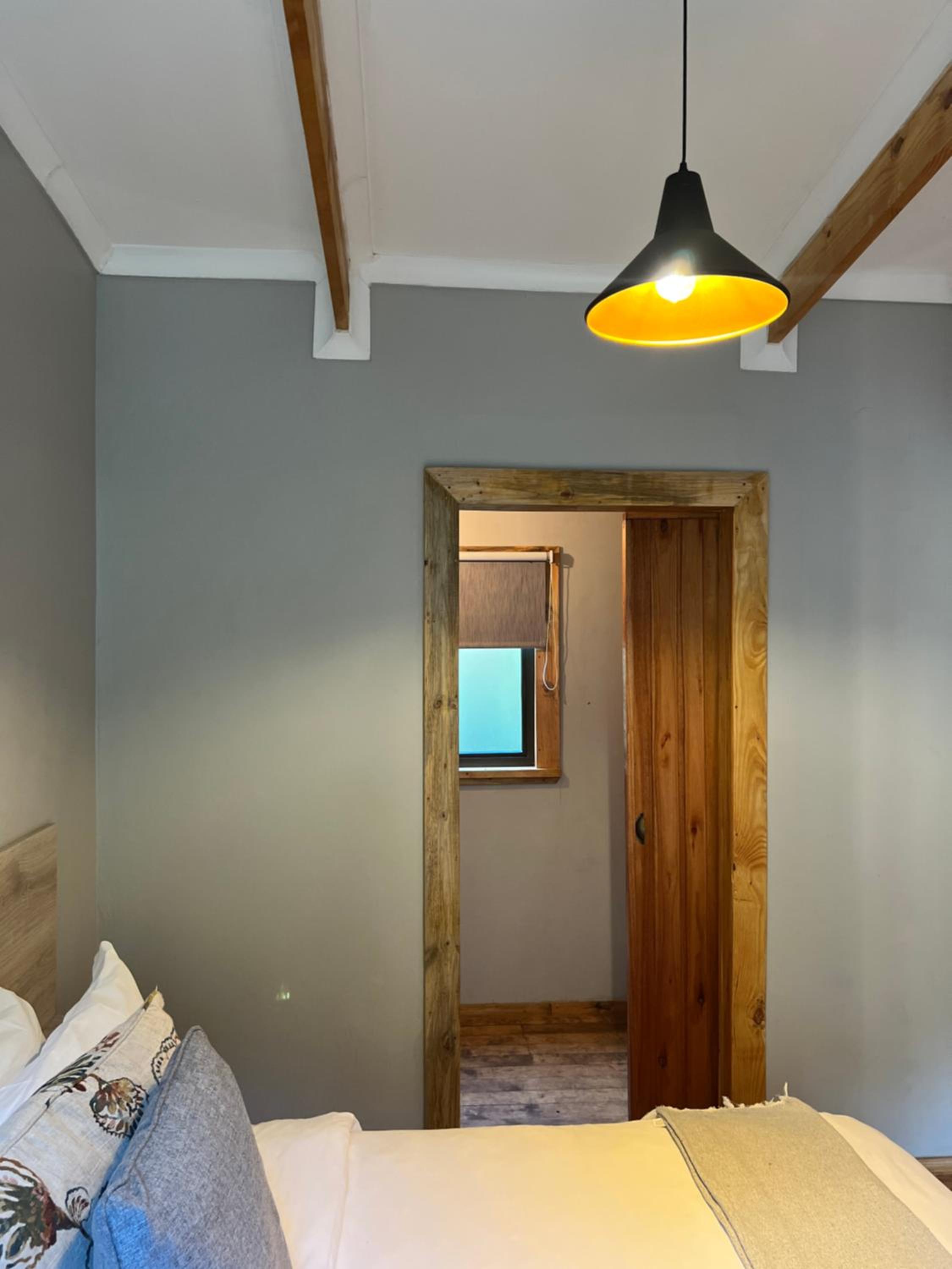 Deluxe Bungalow - Photo 7