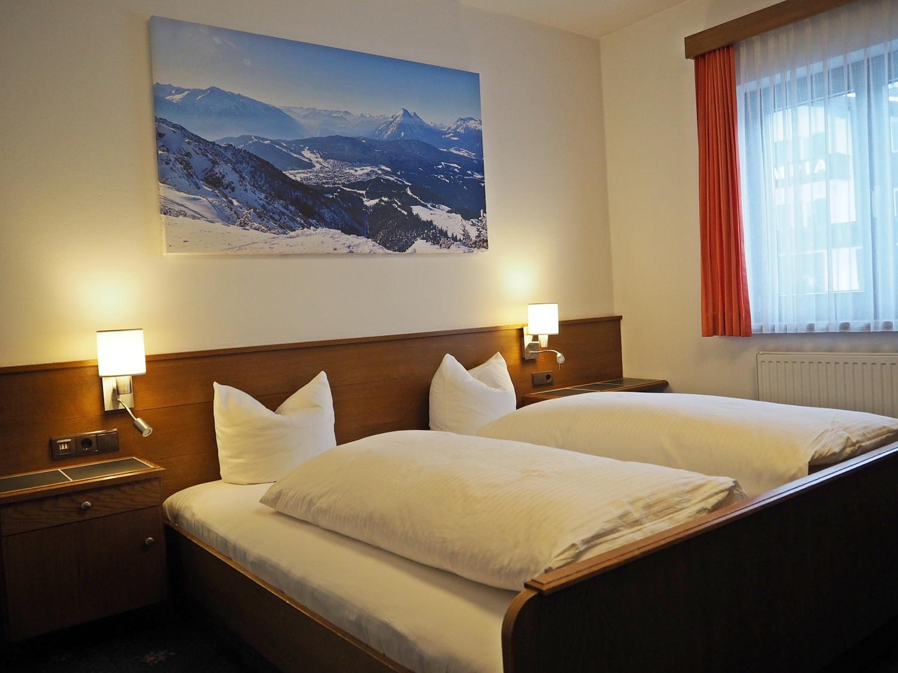 Double Room - Photo 5