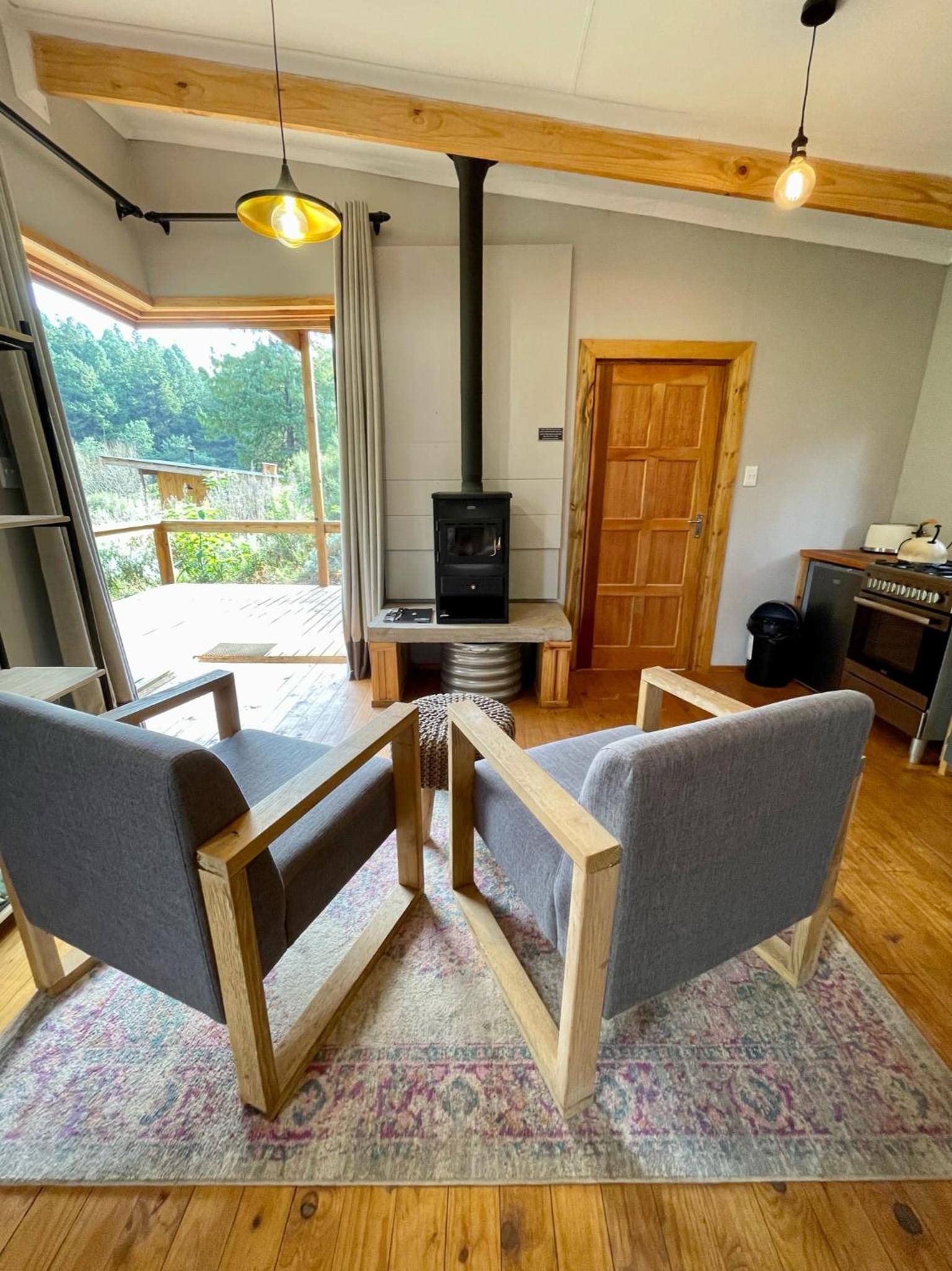 One-Bedroom Bungalow photo 3