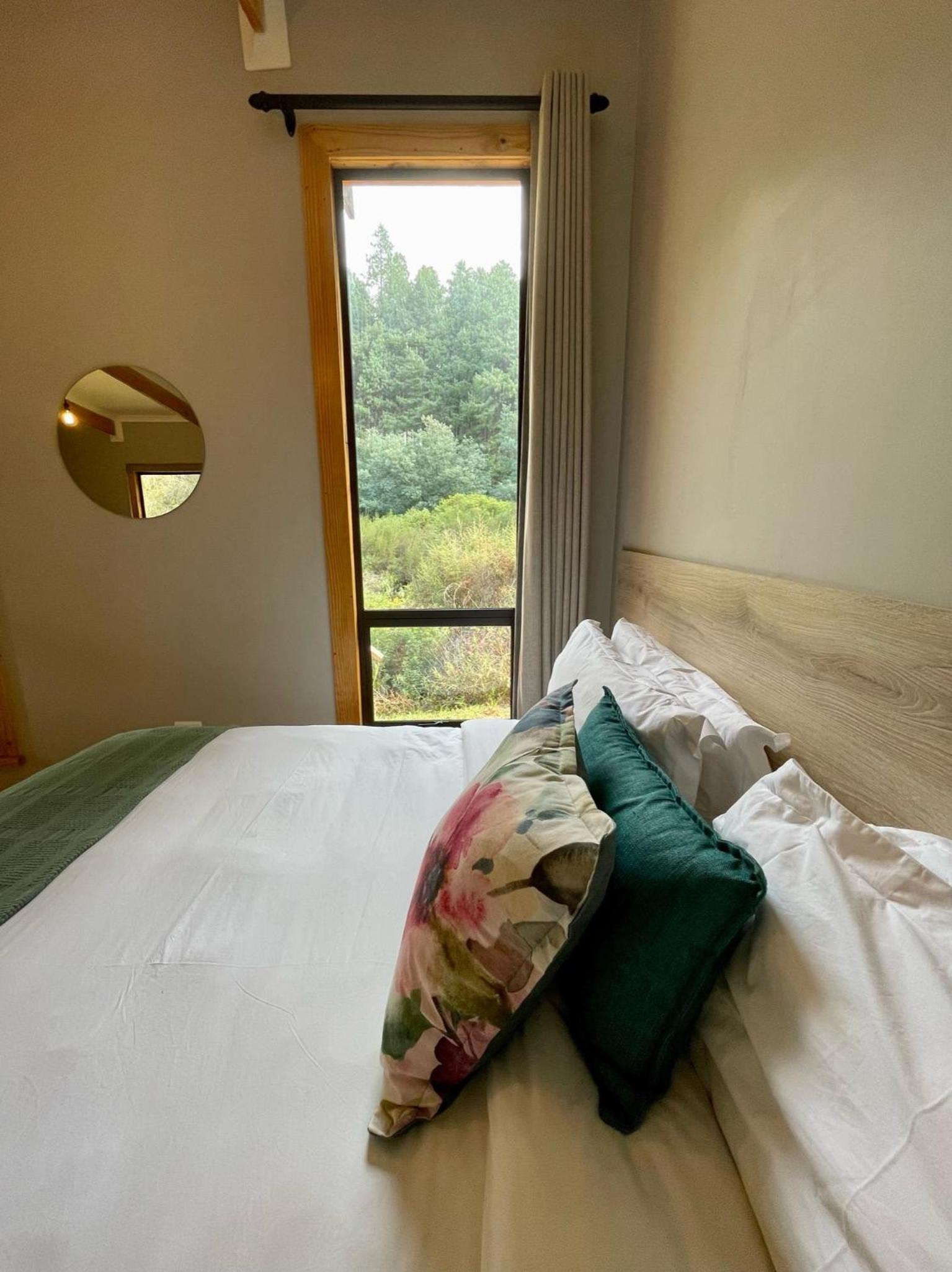 One-Bedroom Bungalow - Photo 1
