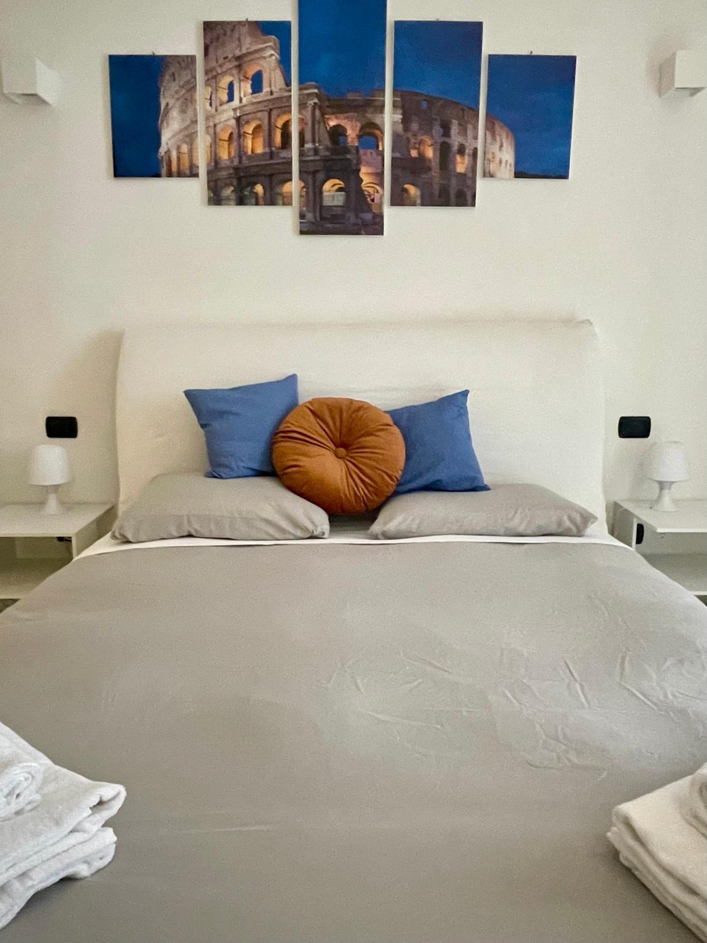 Double Room with Private Bathroom photo 1