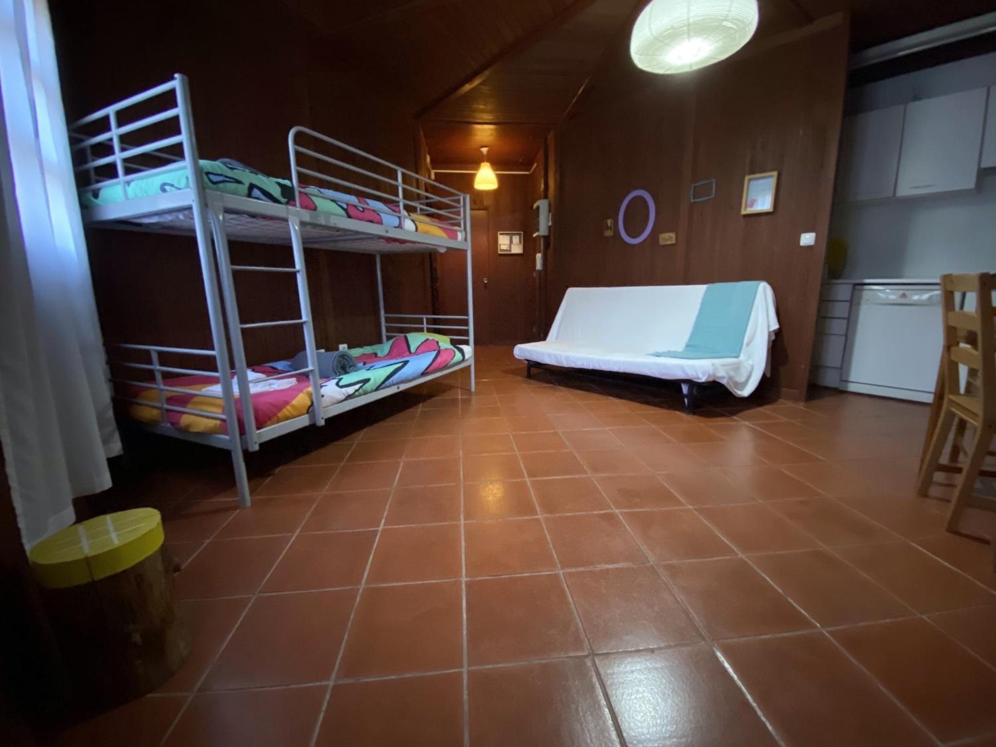 One-Bedroom Bungalow - Photo 3