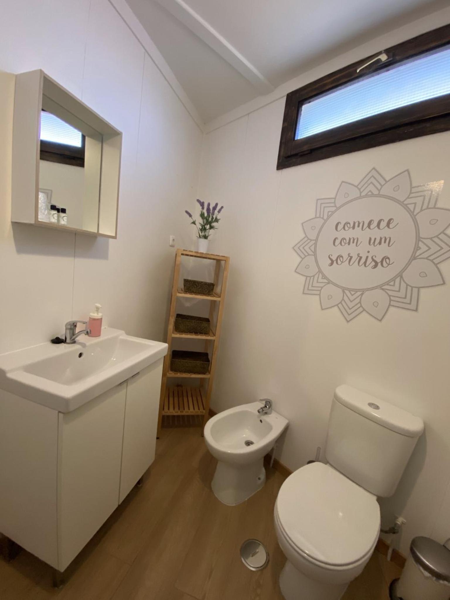 One-Bedroom Bungalow - Photo 7