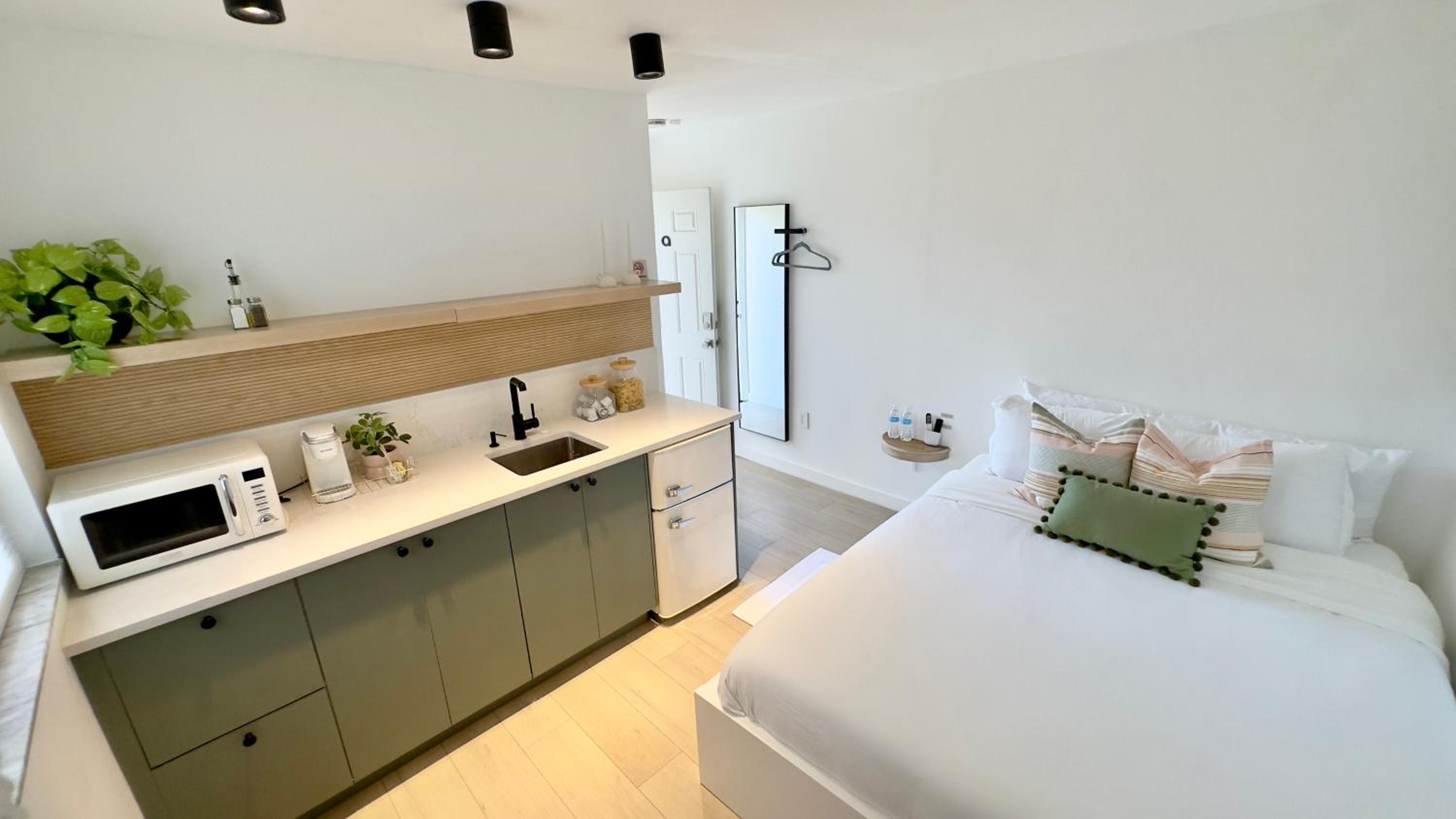 Double Room With Private Bathroom photo 1
