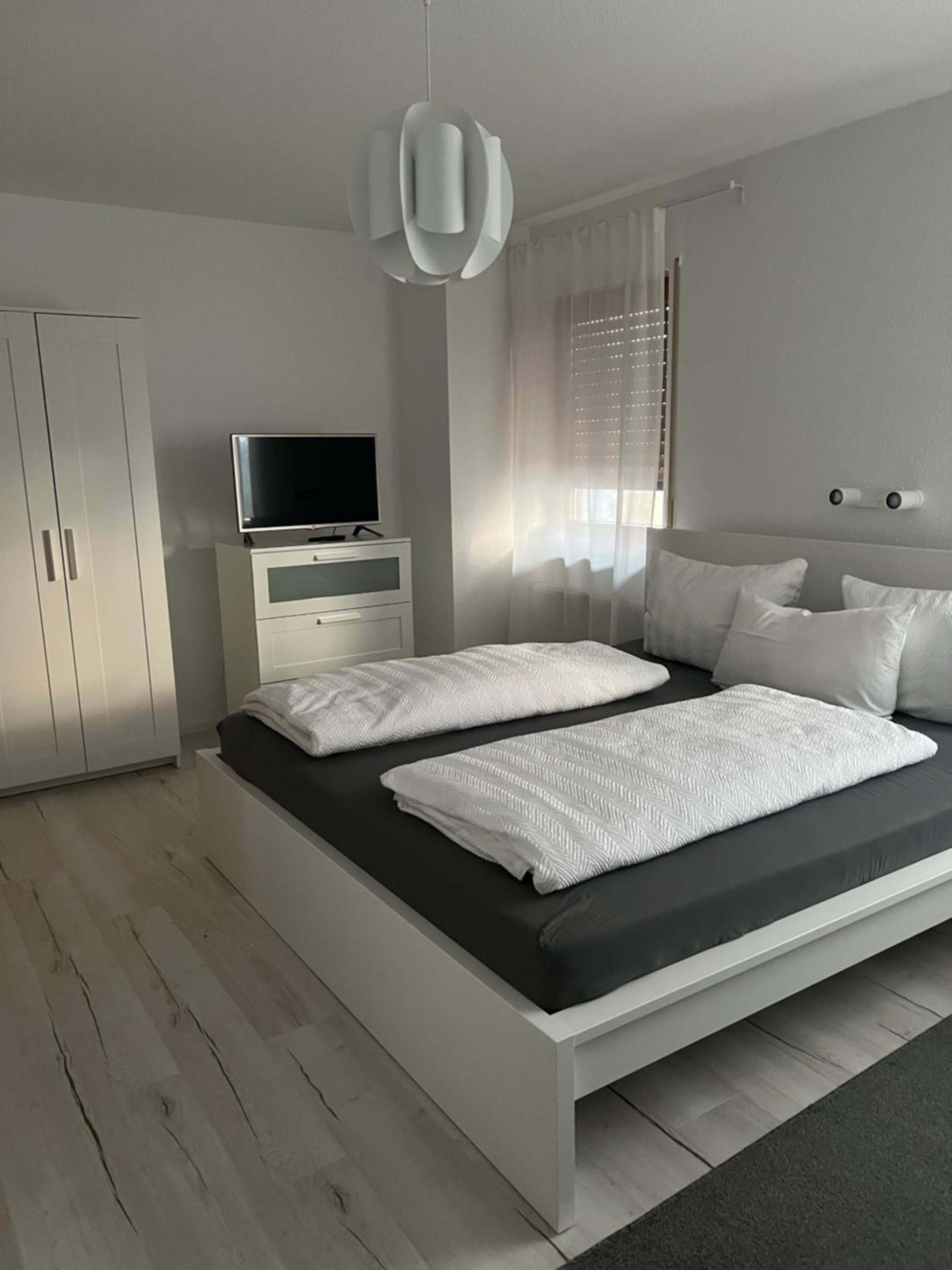 Double Room - Photo 3