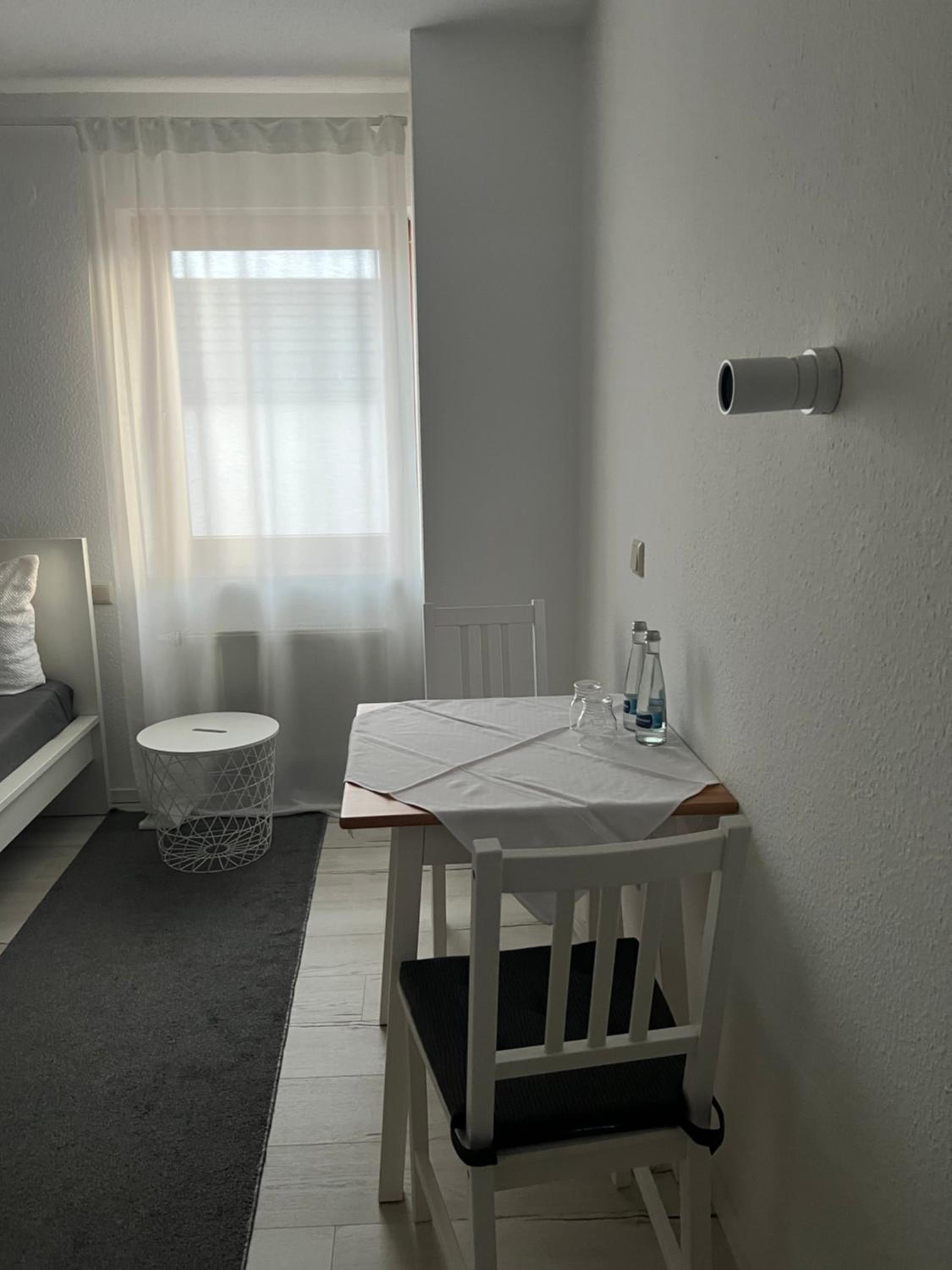 Double Room - Photo 1