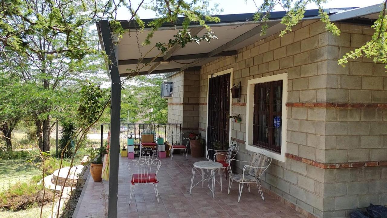 One-Bedroom House photo 2