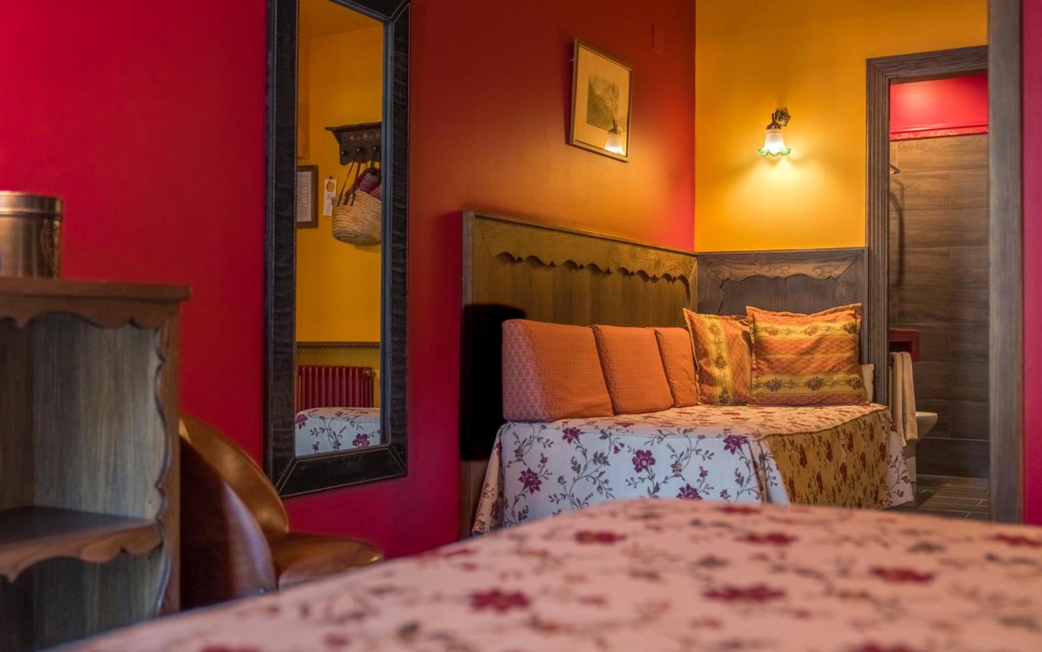 Triple Room with View (2 Adults + 1 Child) photo 3