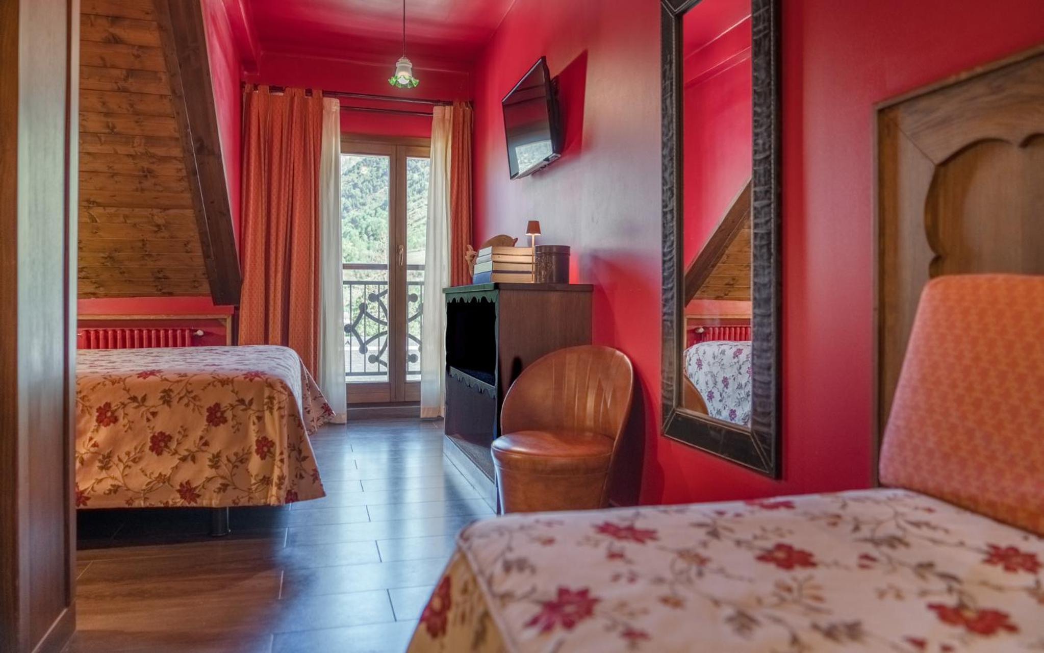Triple Room with View (2 Adults + 1 Child) photo 2