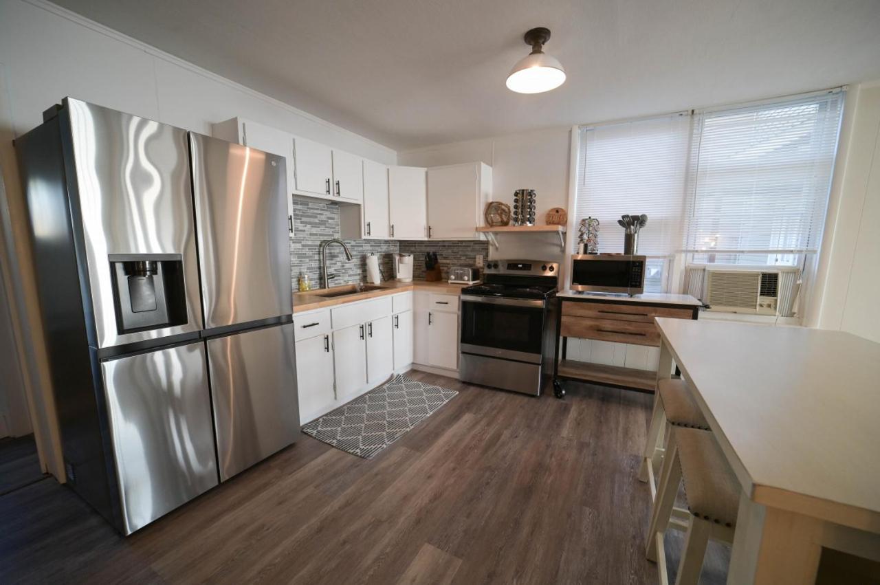 Apartment photo 2