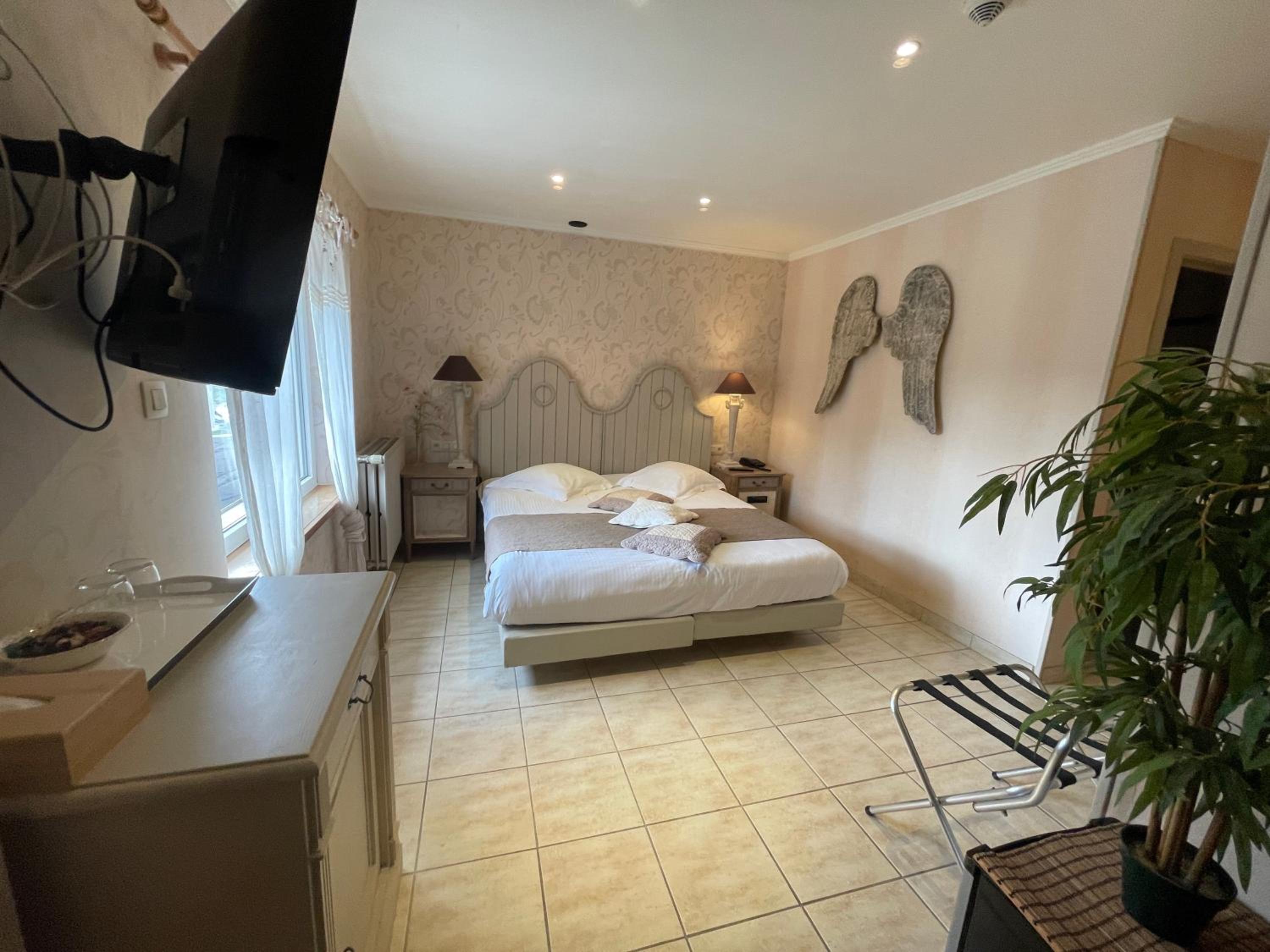 Double Room photo 3