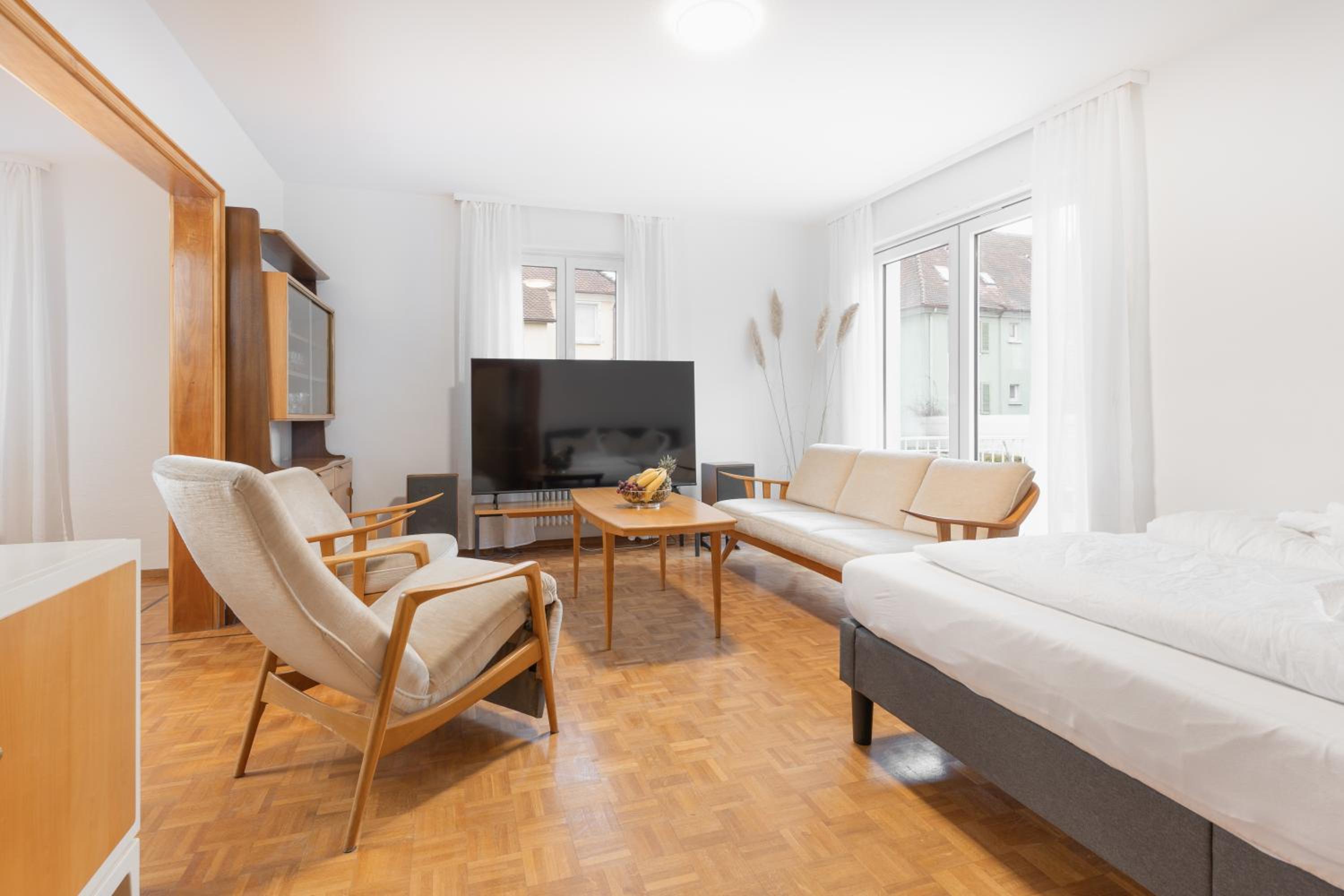 Three-Bedroom House photo 1