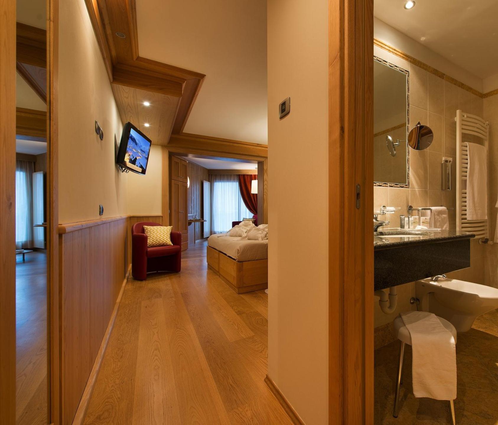 Junior Suite - Photo 2