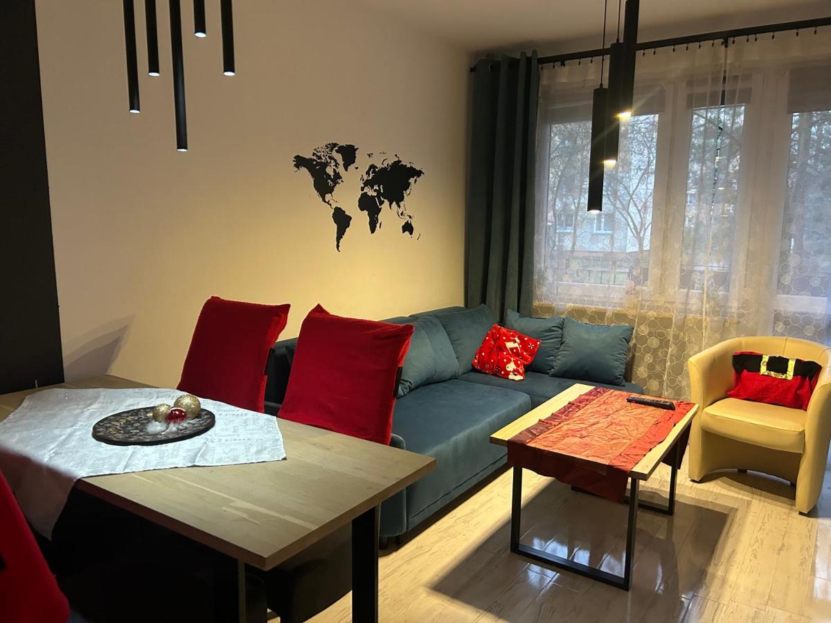 One-Bedroom Apartment - Photo 35