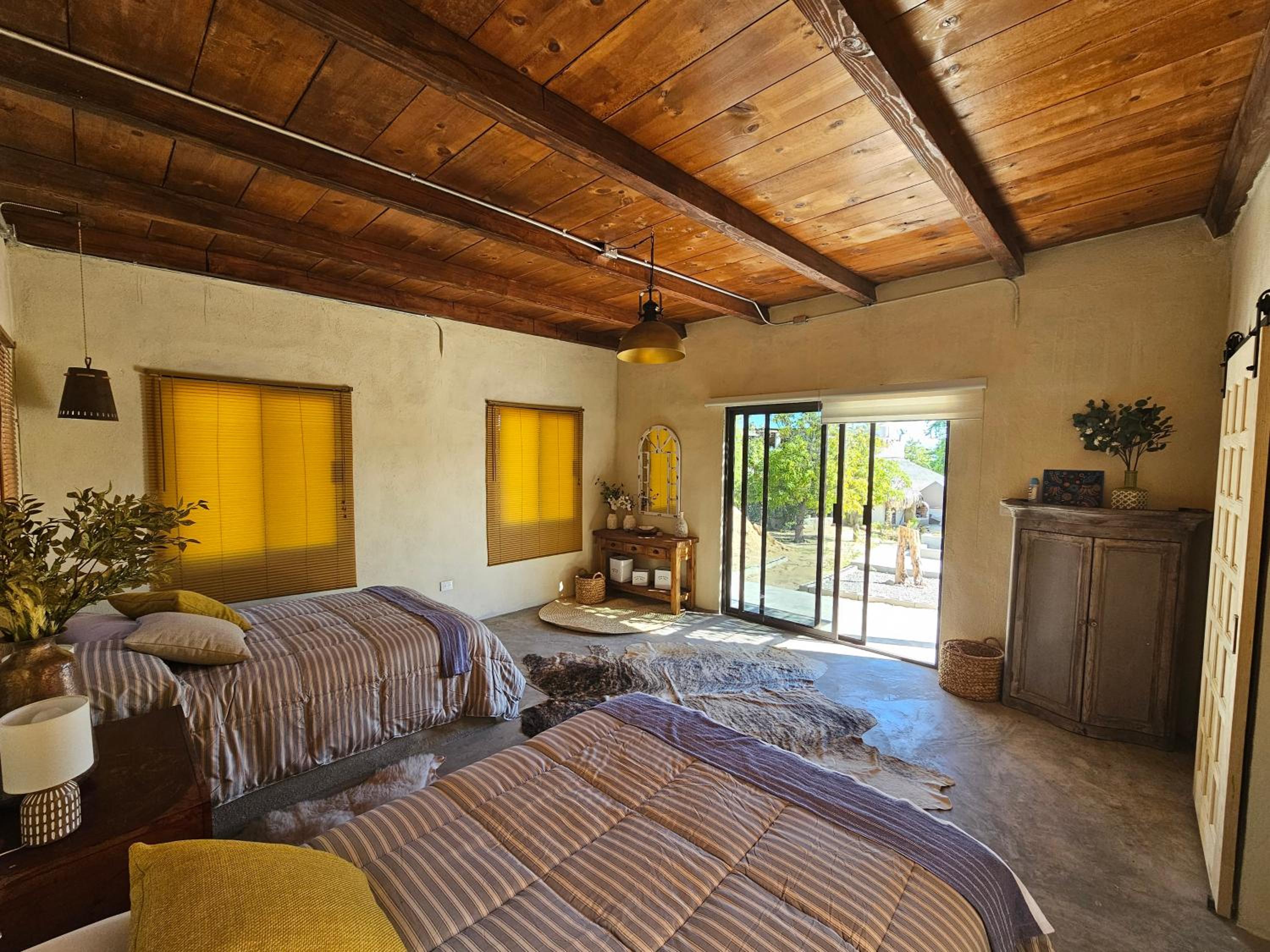 Twin Room With Private Bathroom photo 1