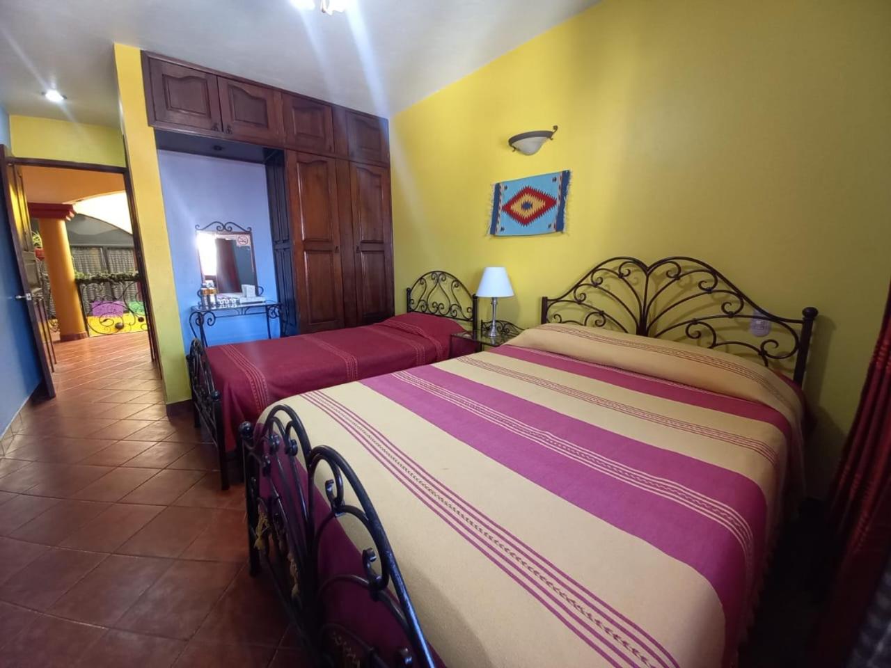 Basic Triple Room - Photo 2