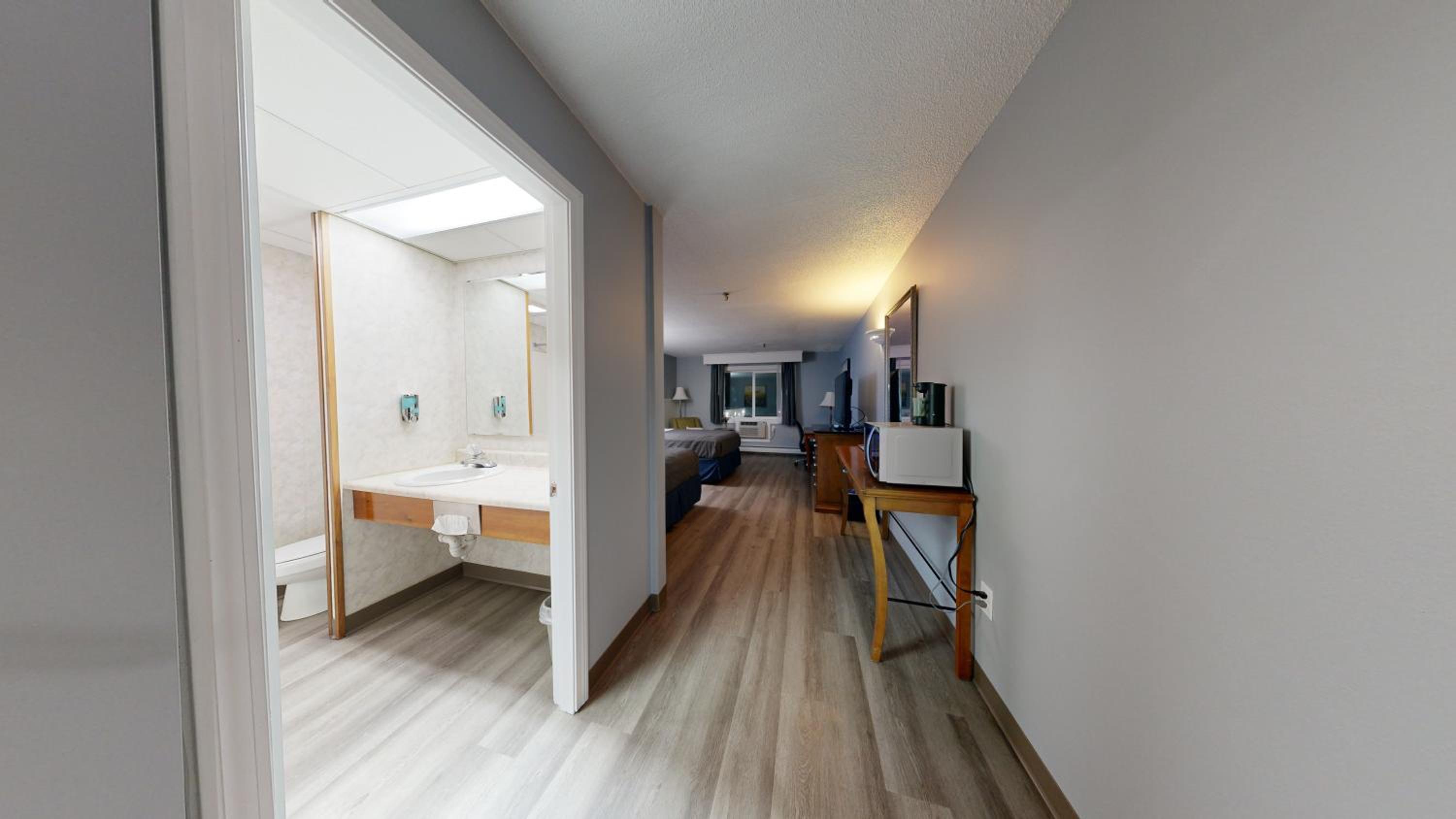King Suite photo 2