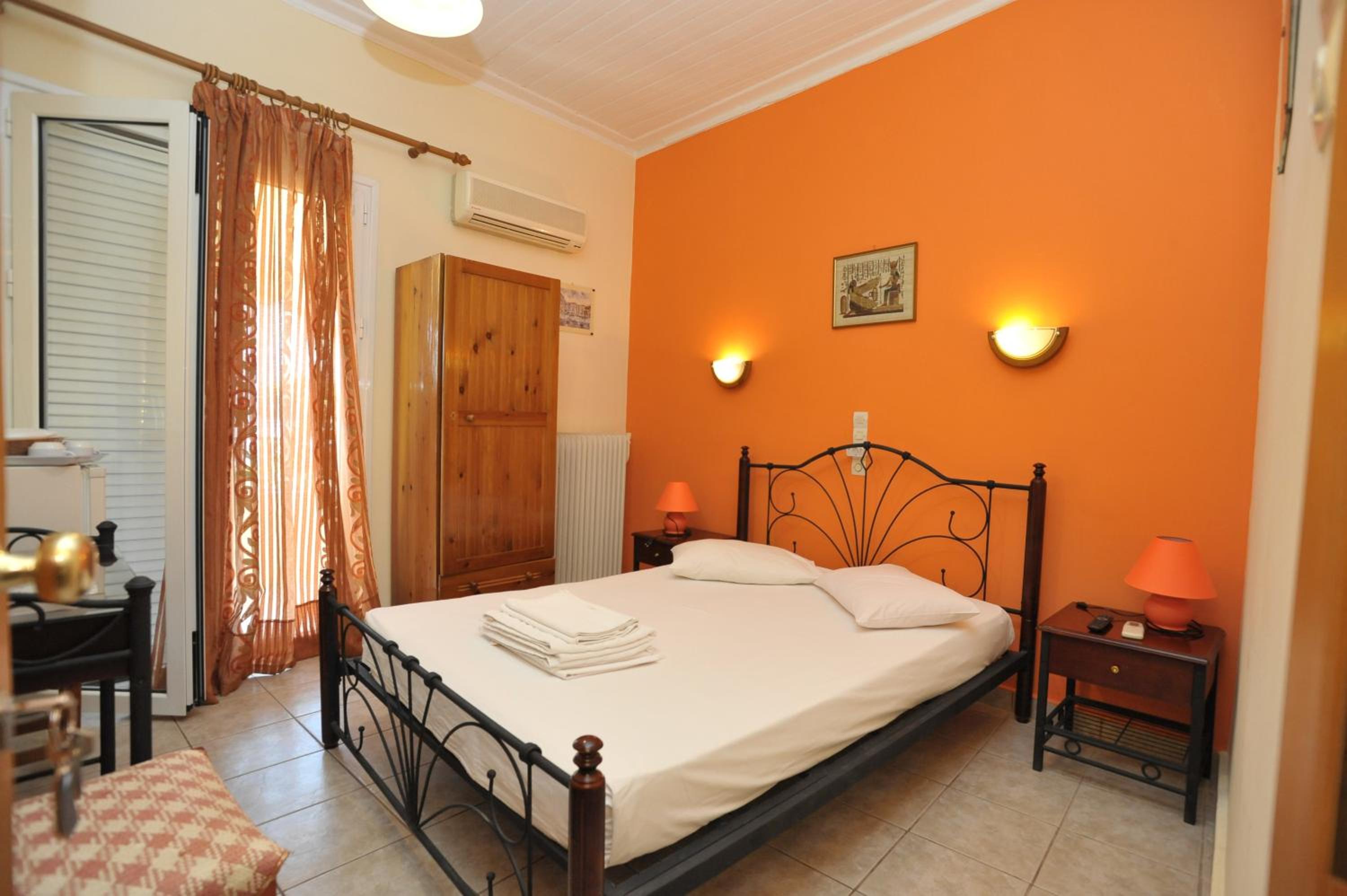 Quarto Individual com Varanda