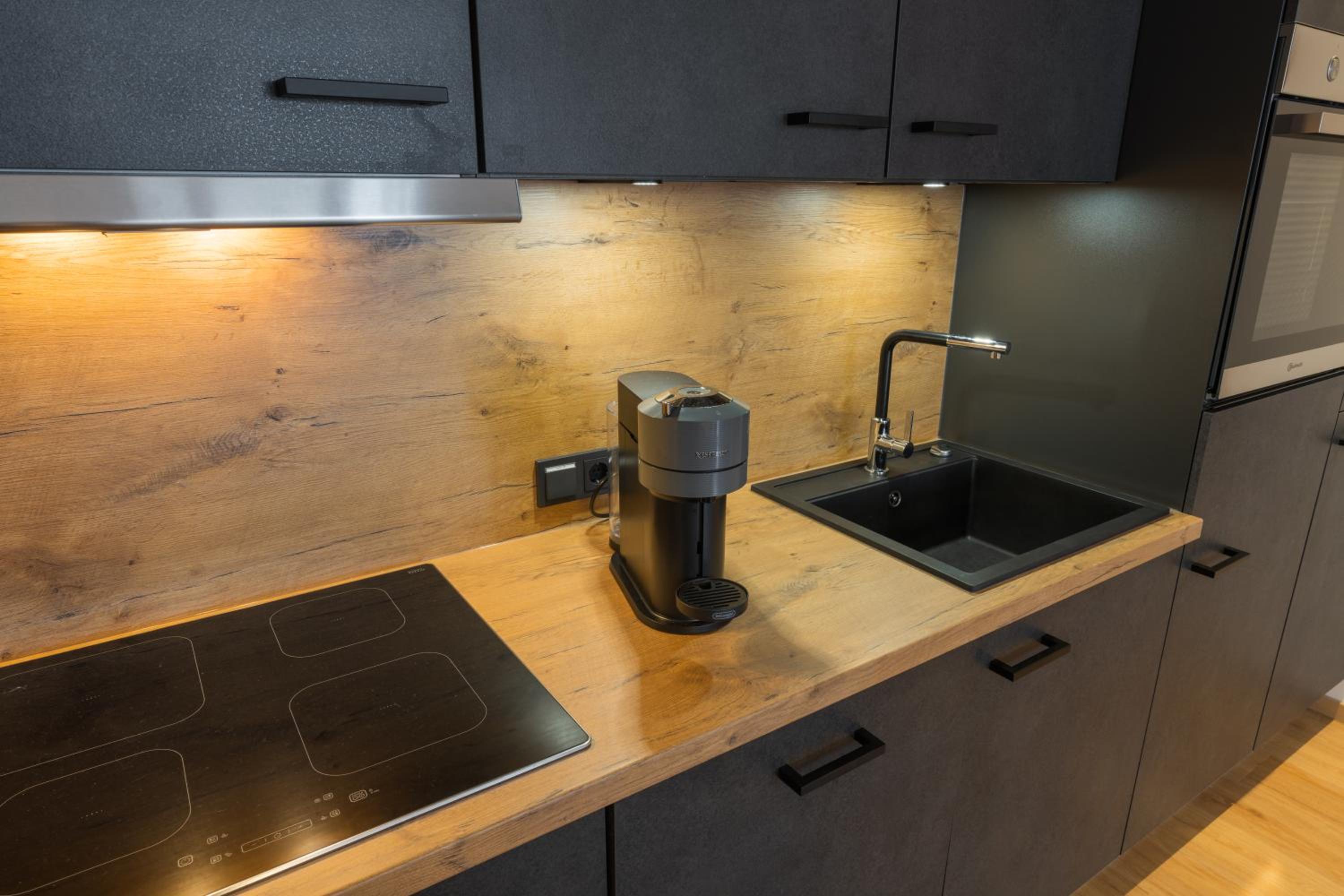Superior Apartment photo 3