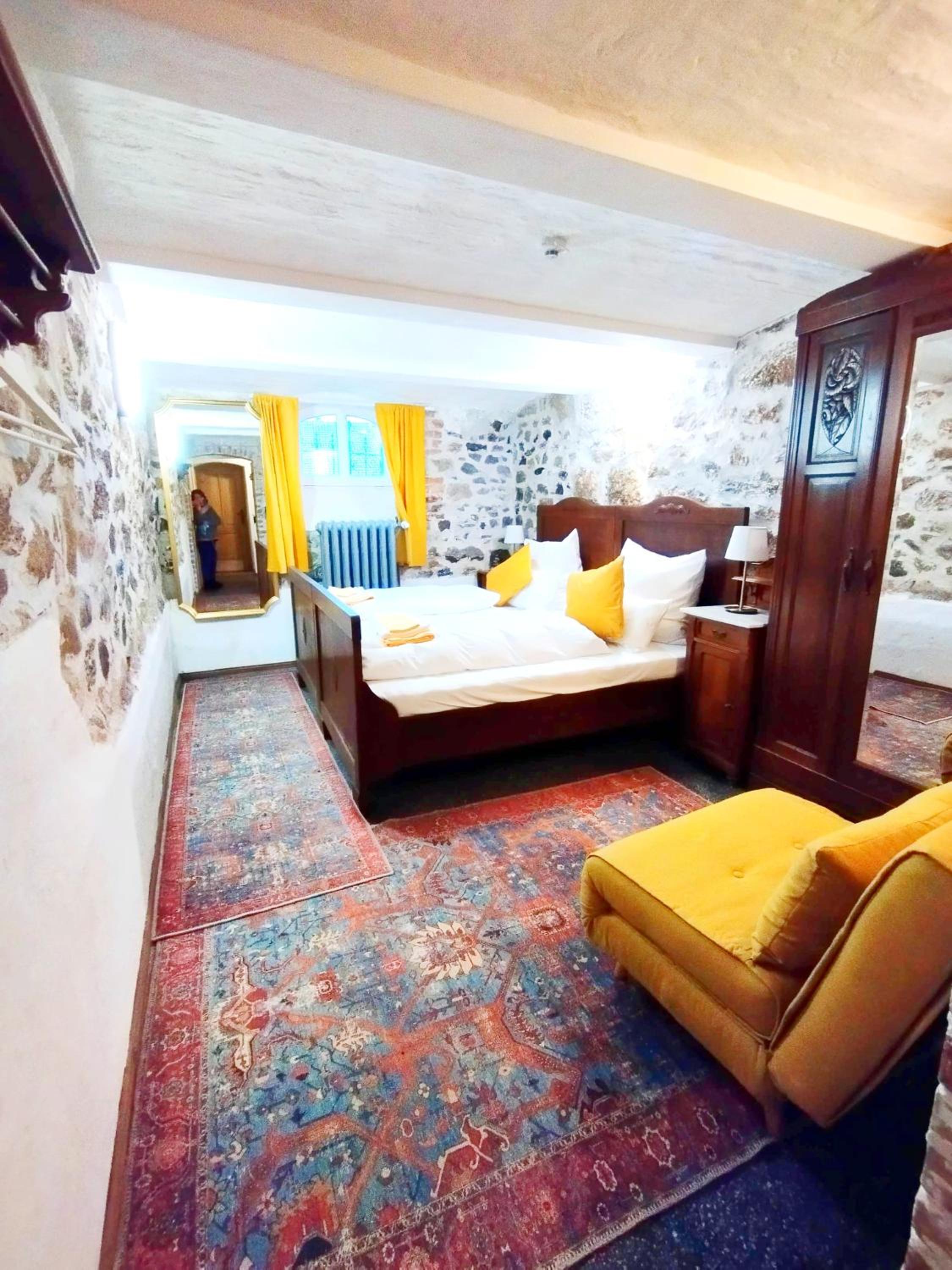 Deluxe Junior Suite photo 1