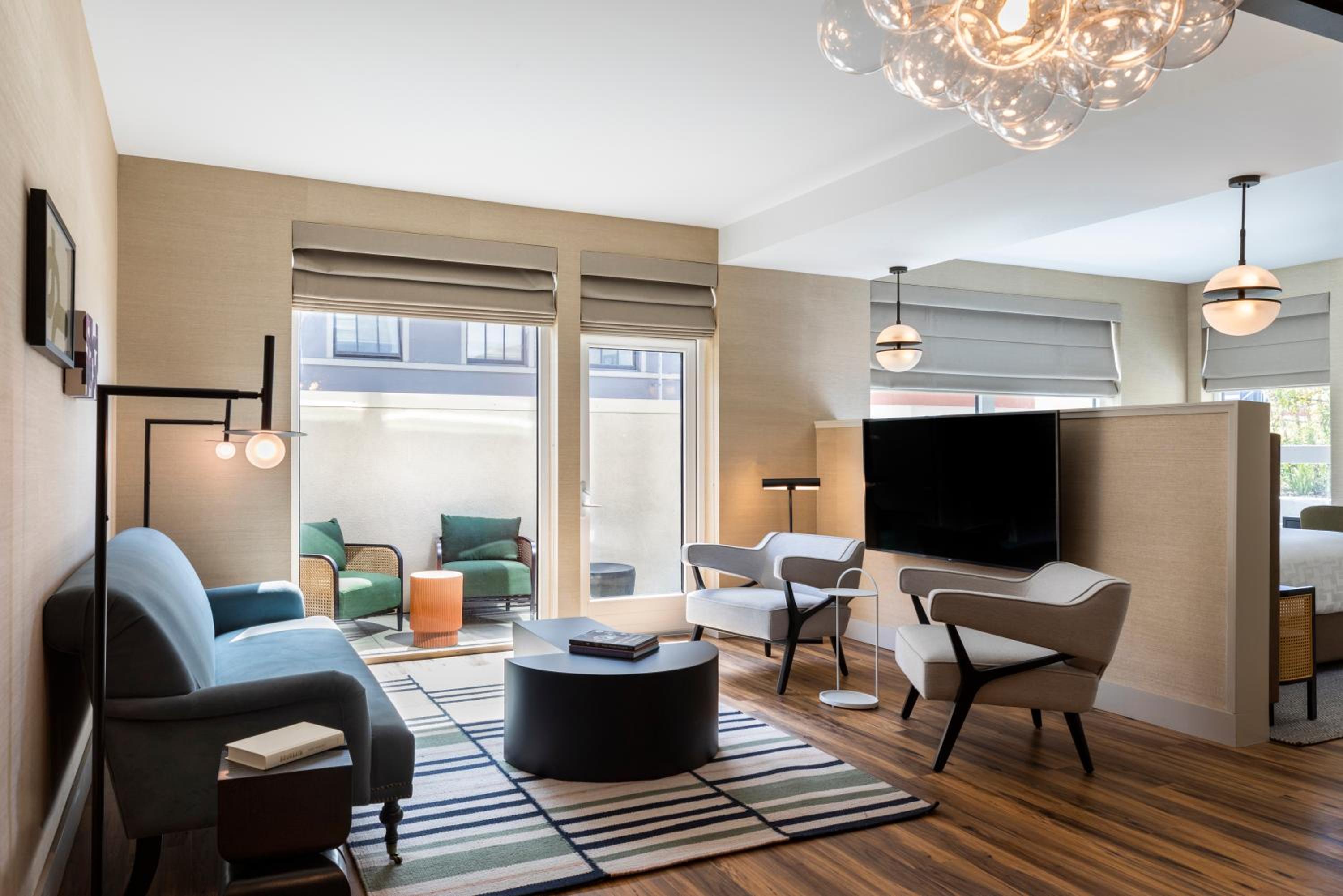 Signature Suite With Terrace