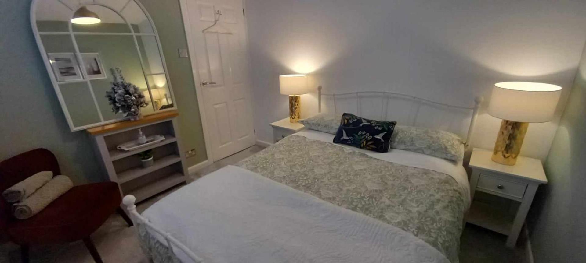 Double Room with Shared Bathroom