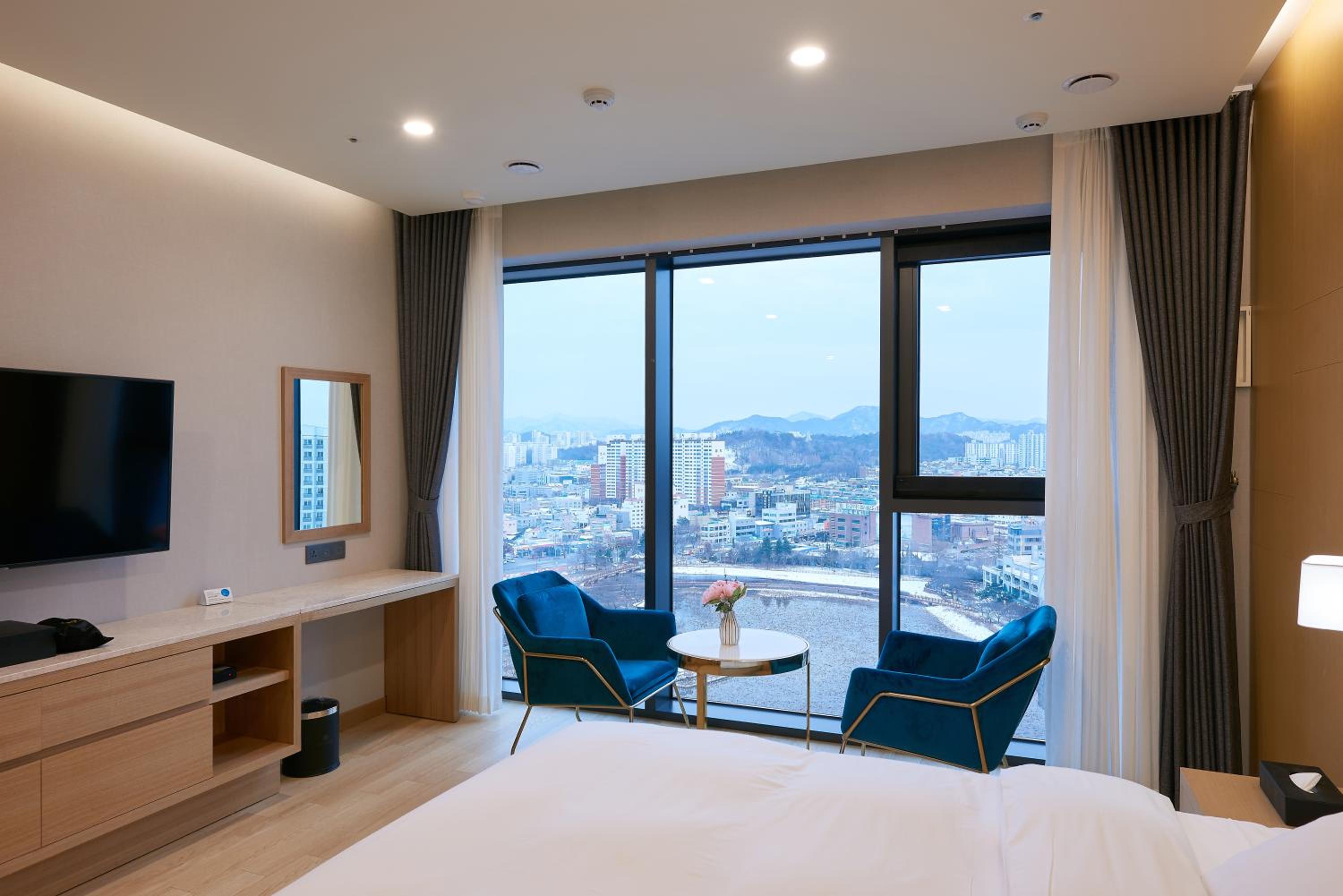 Deluxe Double Room - Photo 5