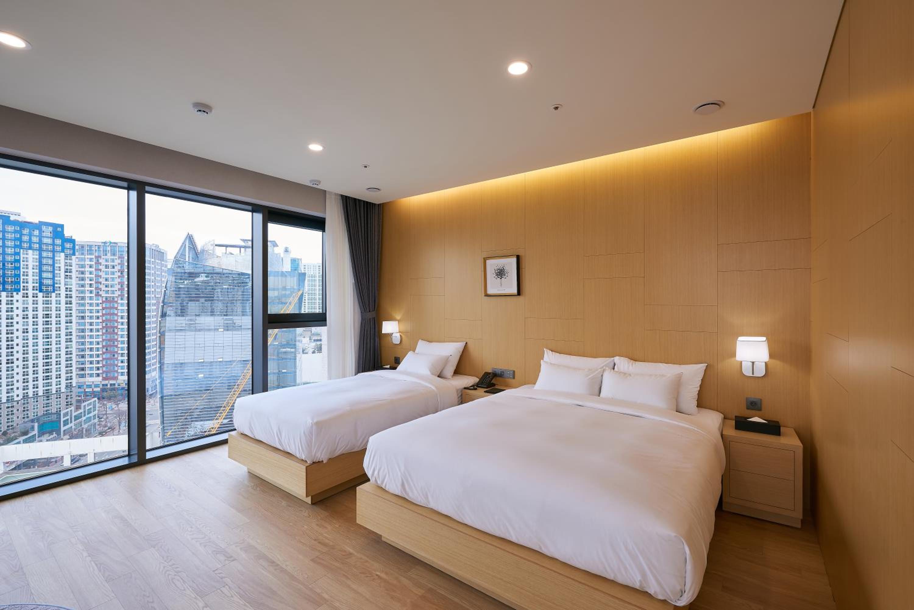 Luxury Family Twin Room - Photo 1