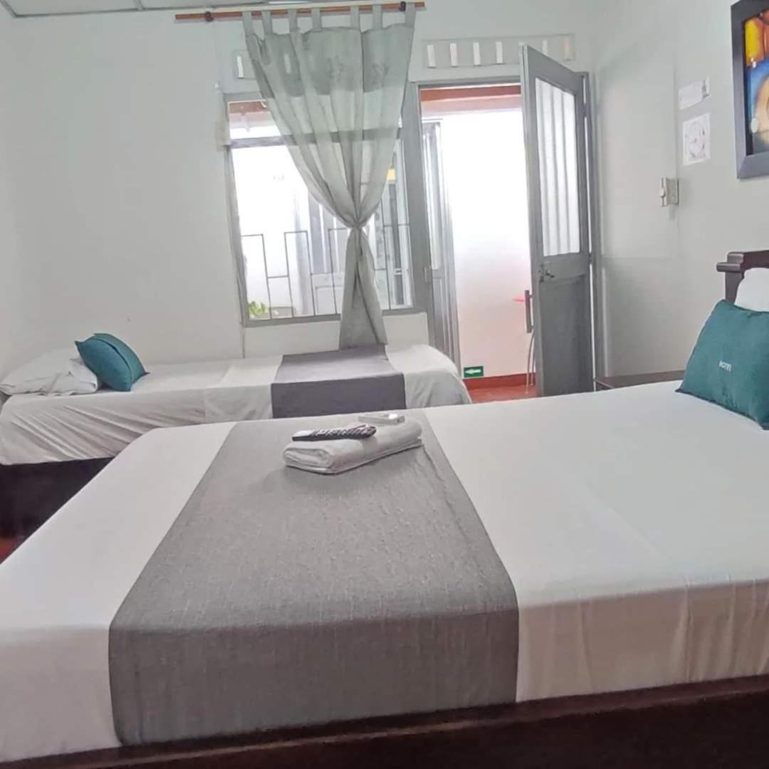 Standard Twin Room photo 1