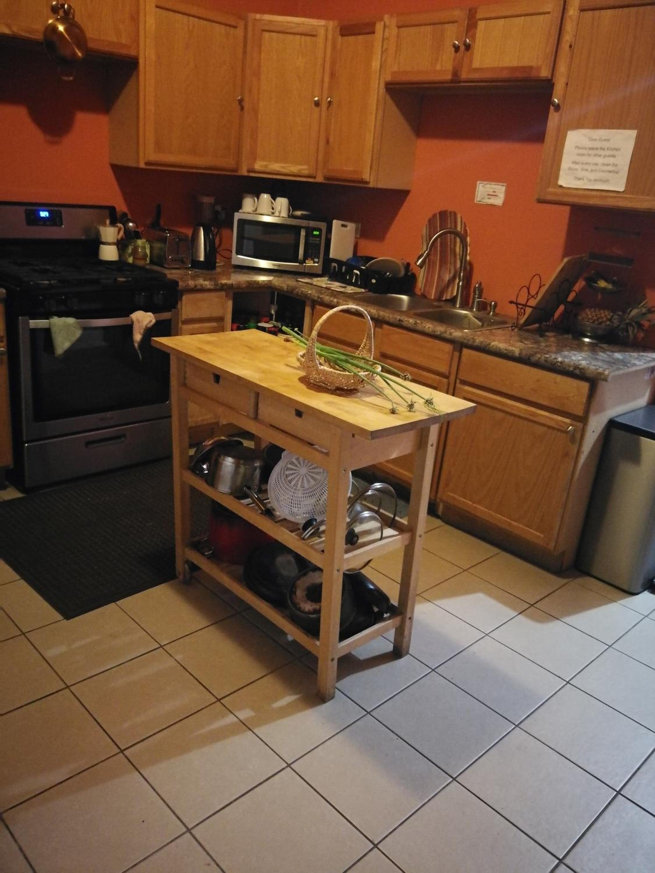 Queen Room - Photo 15