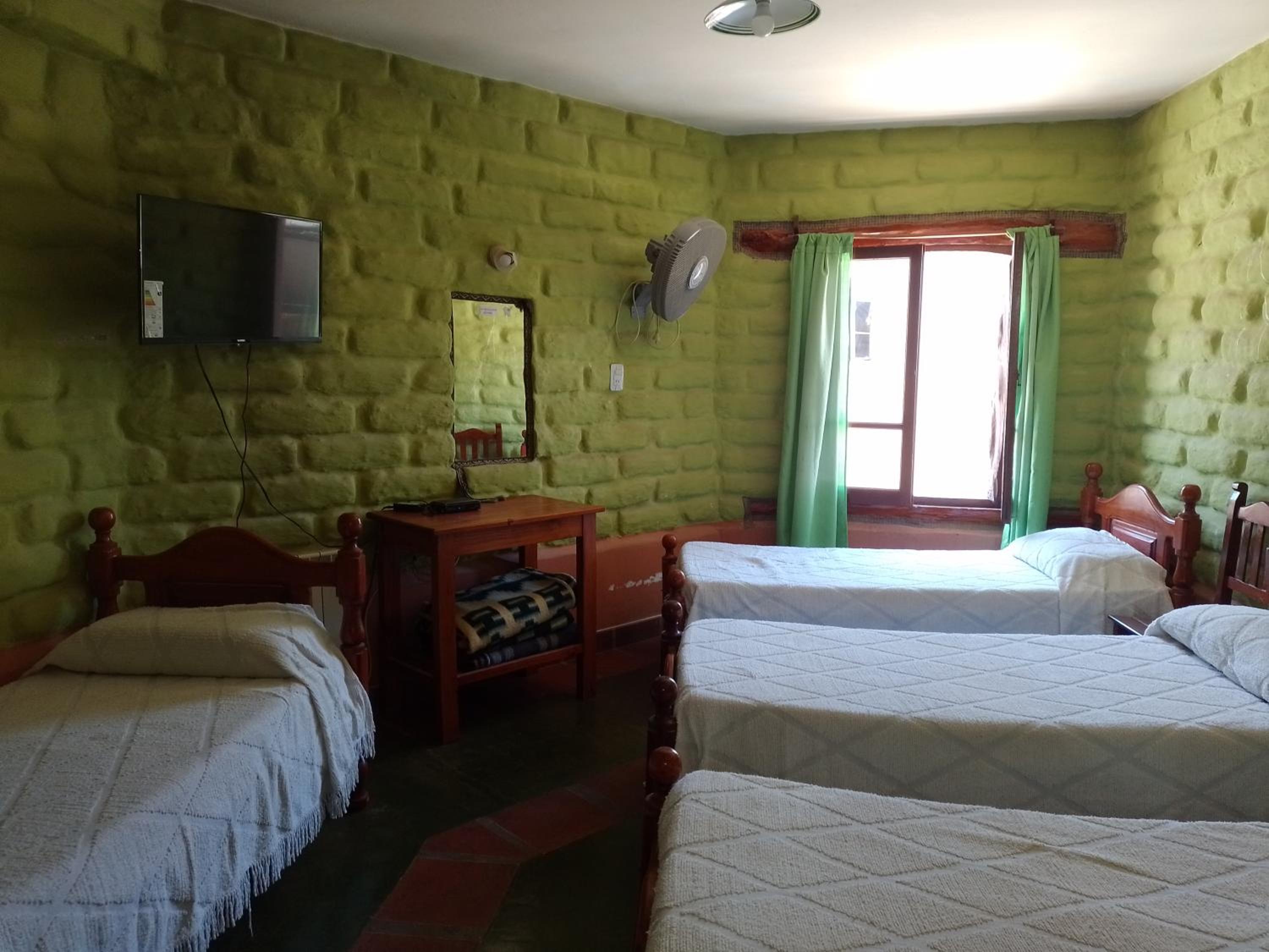 Triple Room photo 2