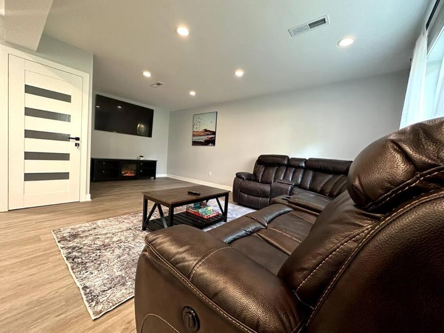 Four-Bedroom House photo 1