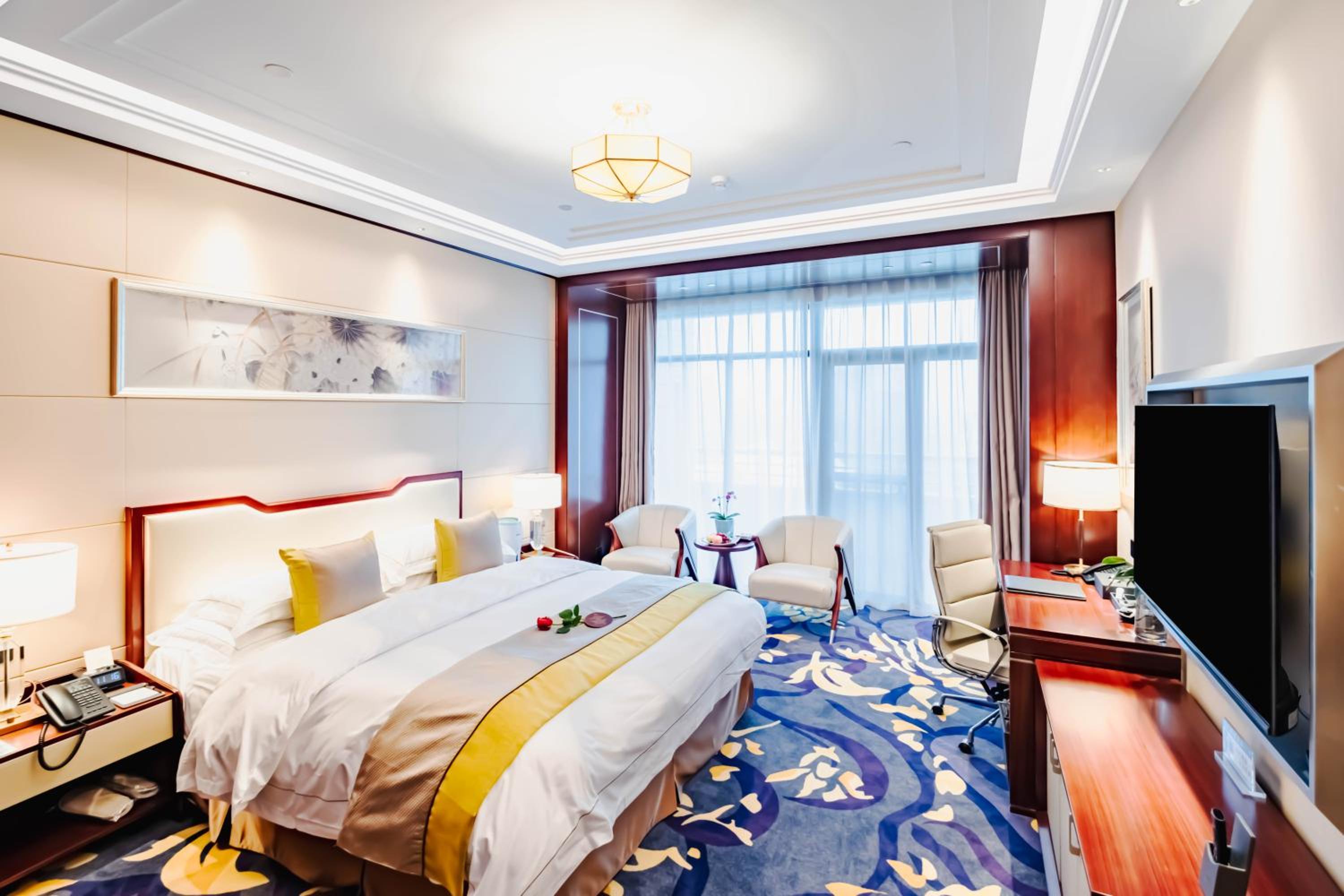 Standard Queen Room photo 1