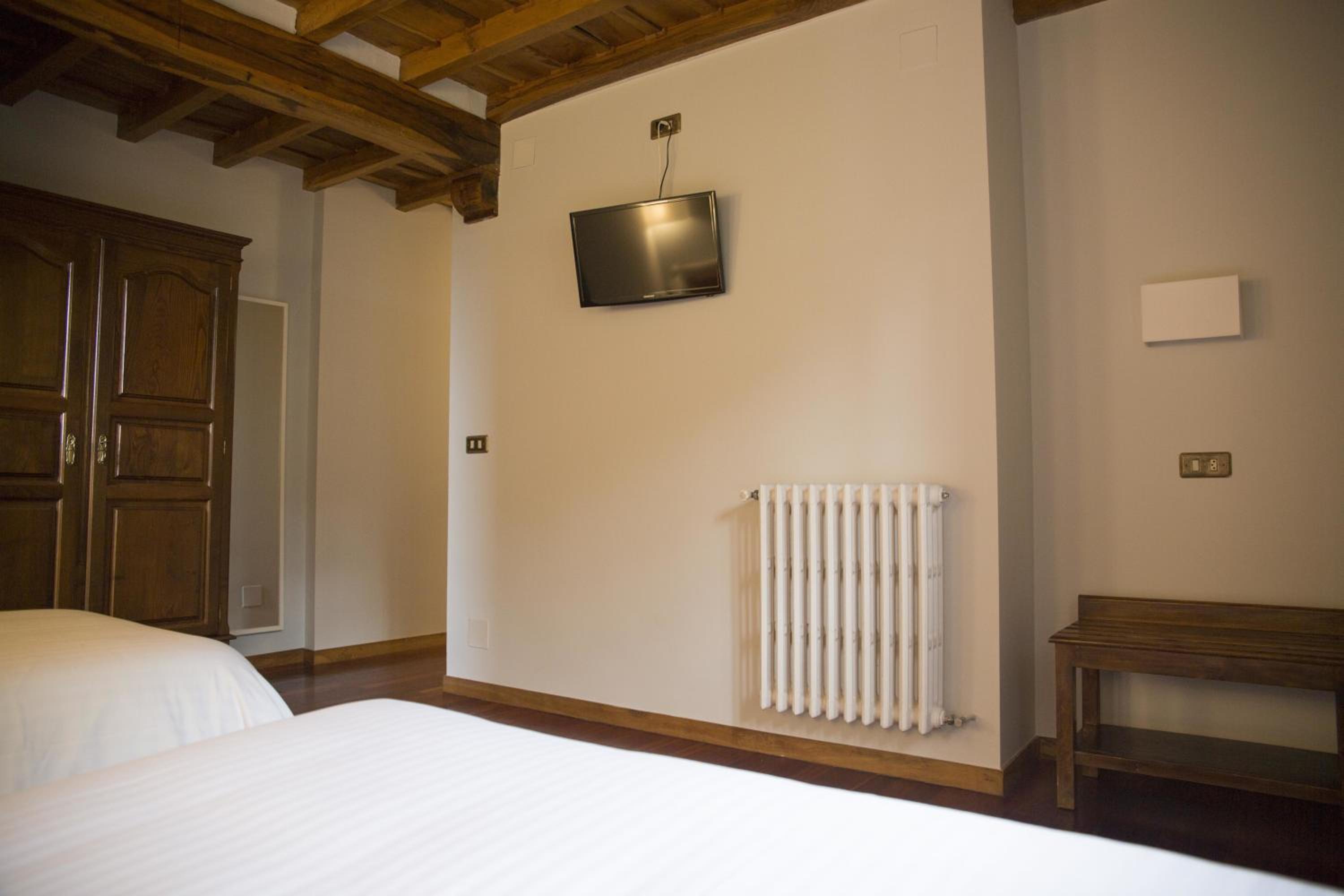 Triple Room - Photo 1