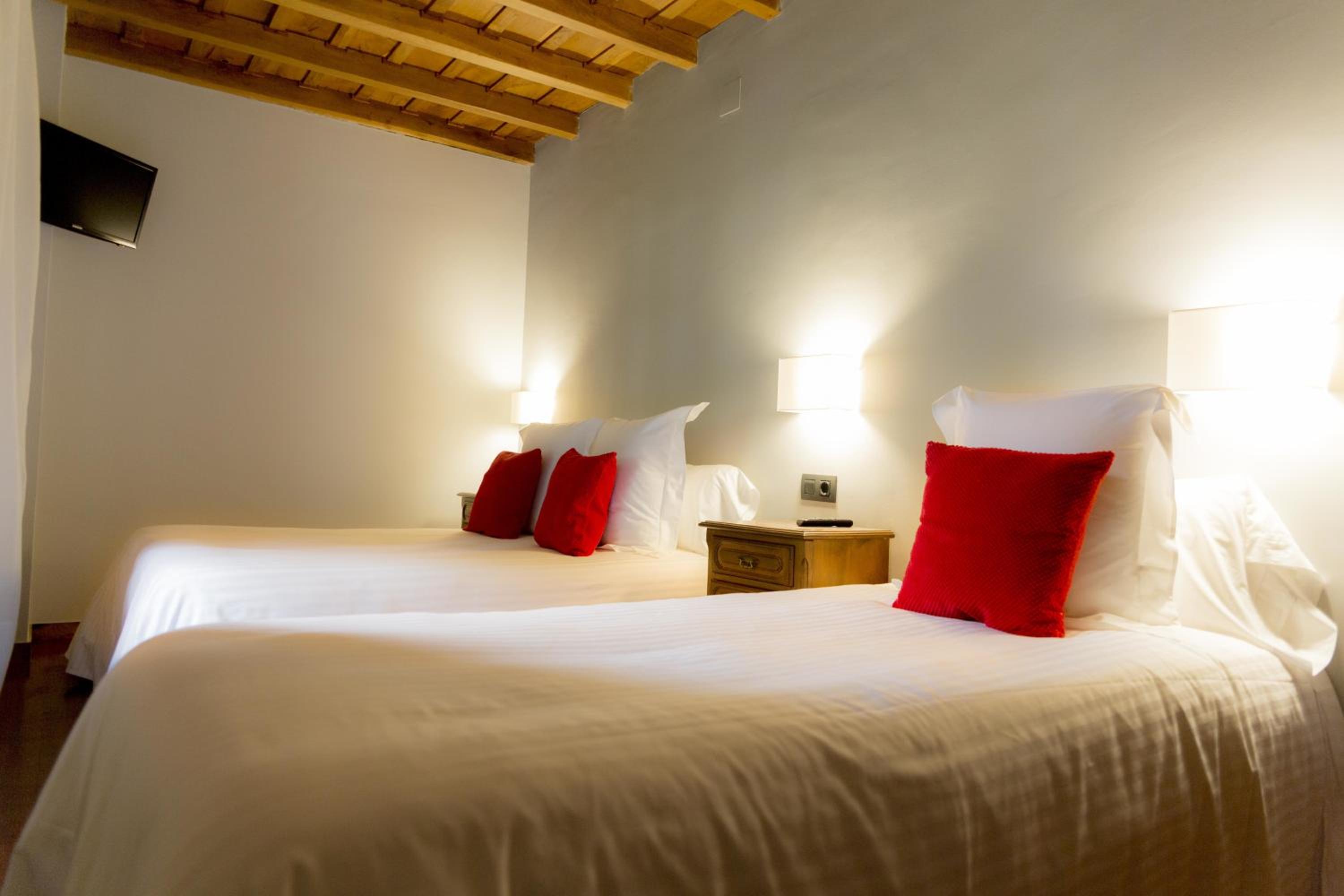 Triple Room - Photo 5